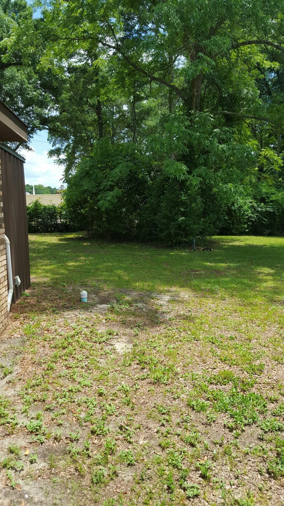 FERDON ADDN TO CRESTVIEW - Residential Lease
