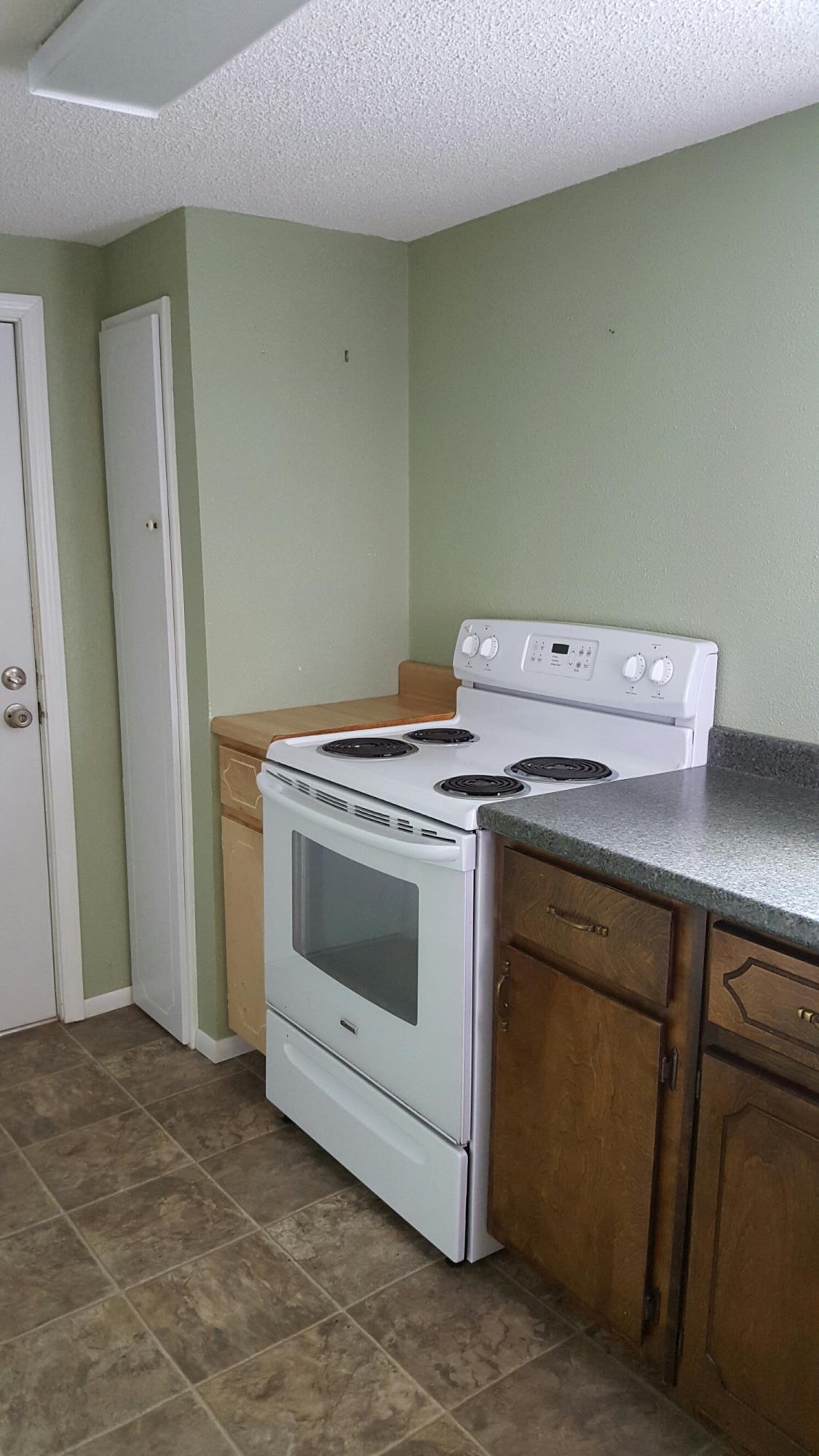 FERDON ADDN TO CRESTVIEW - Residential Lease