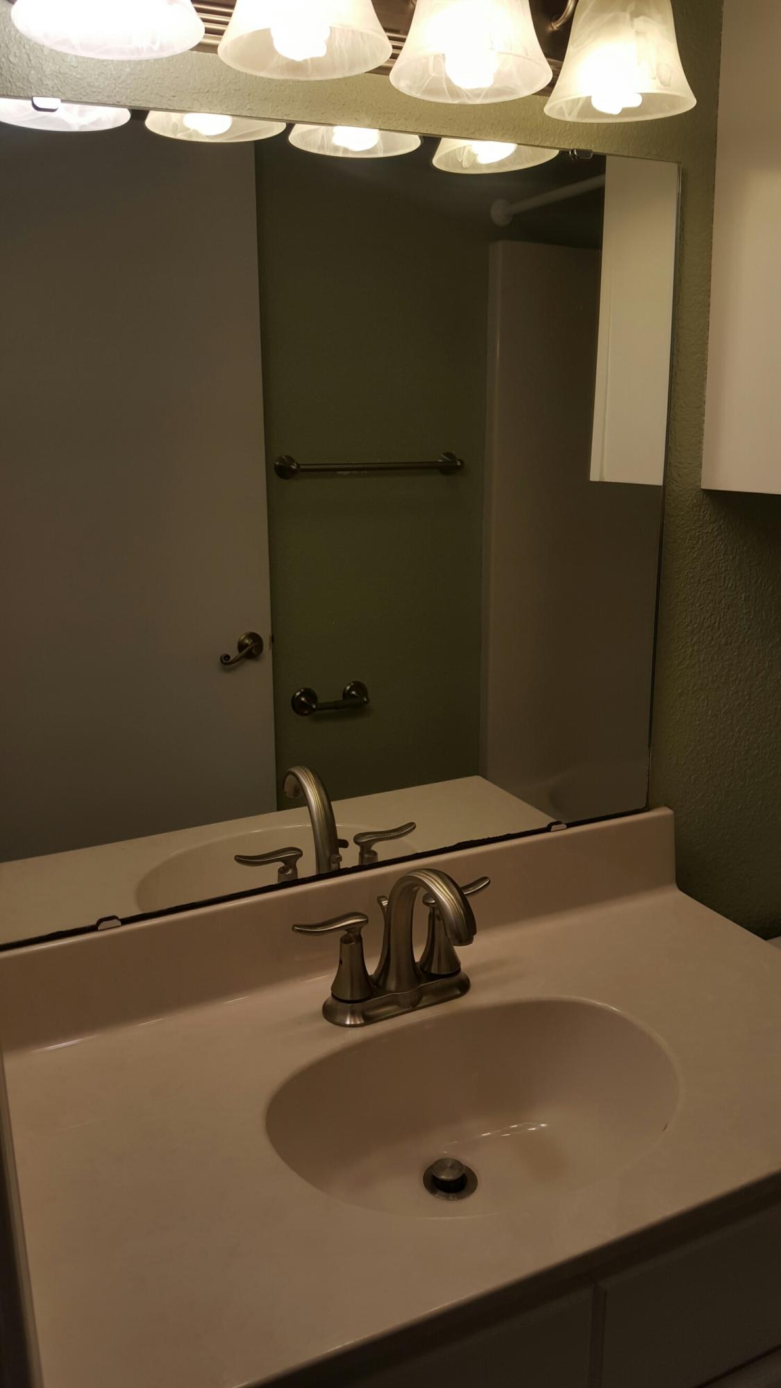 FERDON ADDN TO CRESTVIEW - Residential Lease