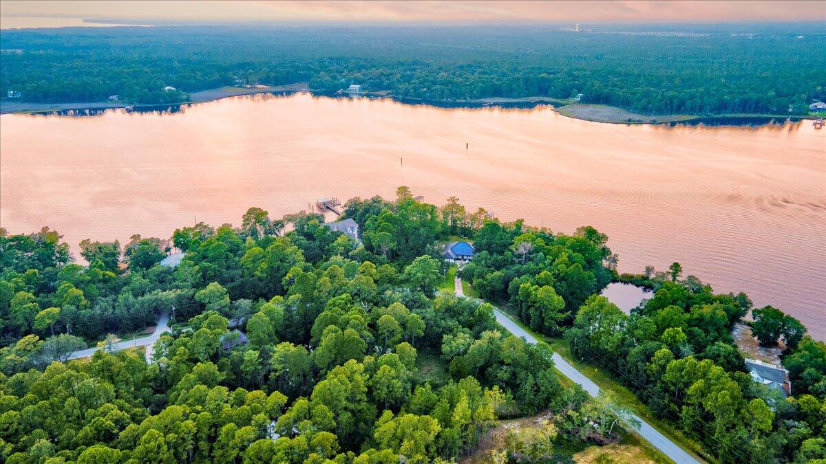 BAYOU BEND - Land
