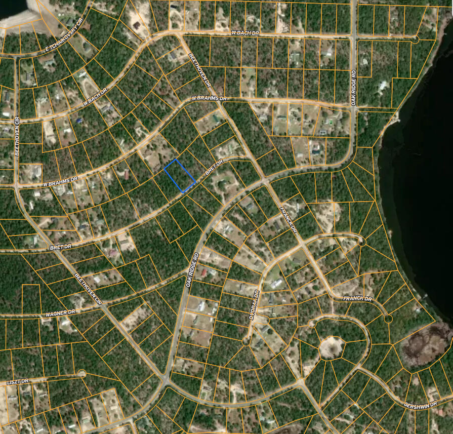 NO RECORDED SUBDIVISION - Land
