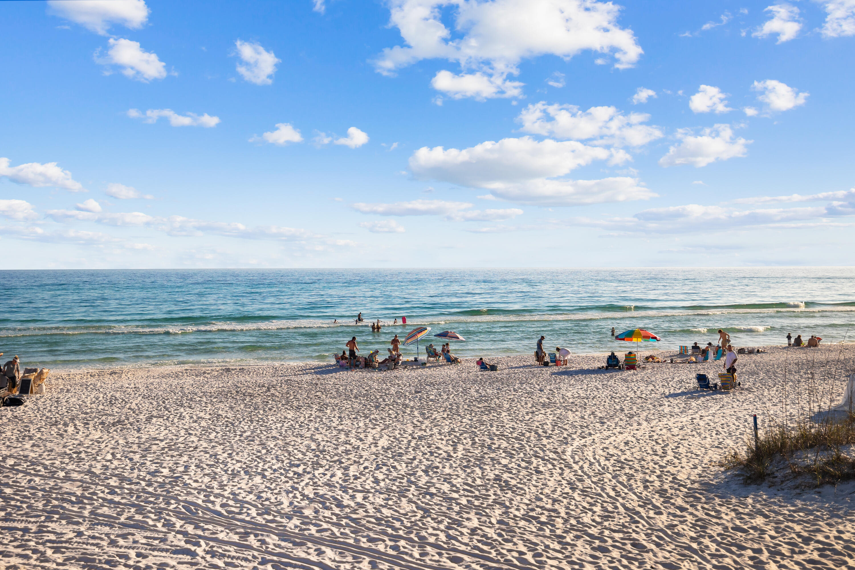 SUNRISE BEACH - Land