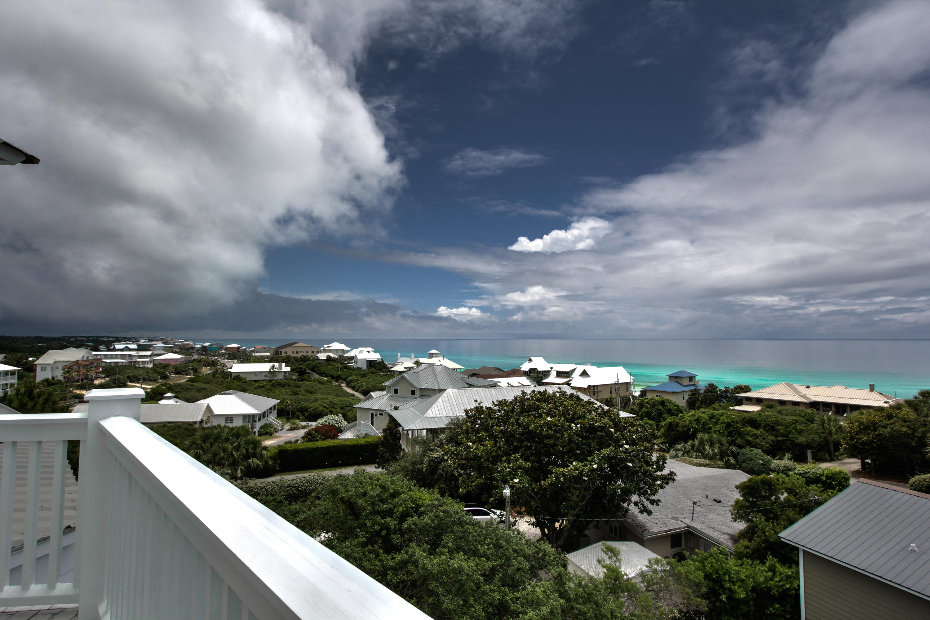 BEACH HIGHLANDS - Residential