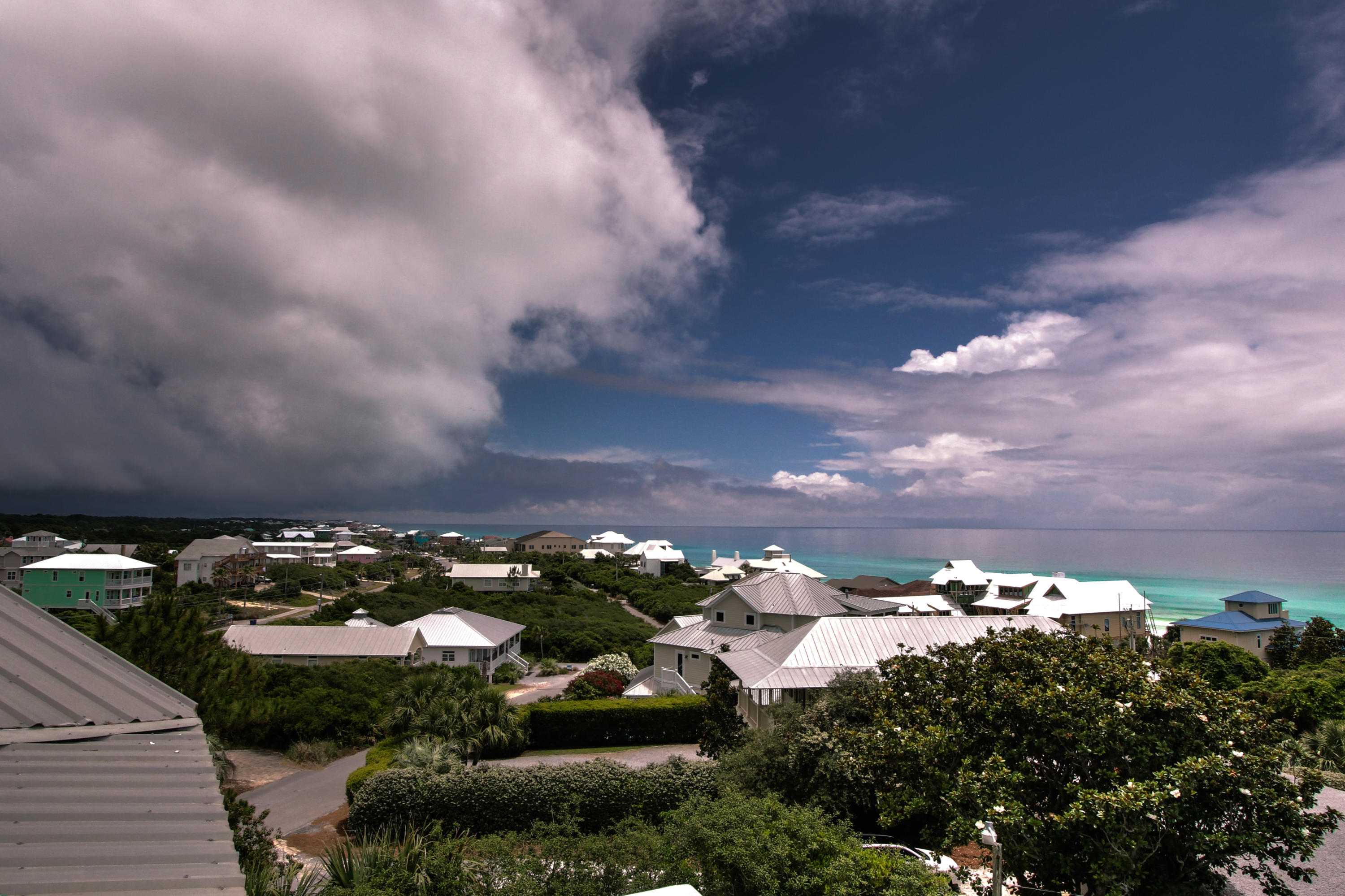 BEACH HIGHLANDS - Residential