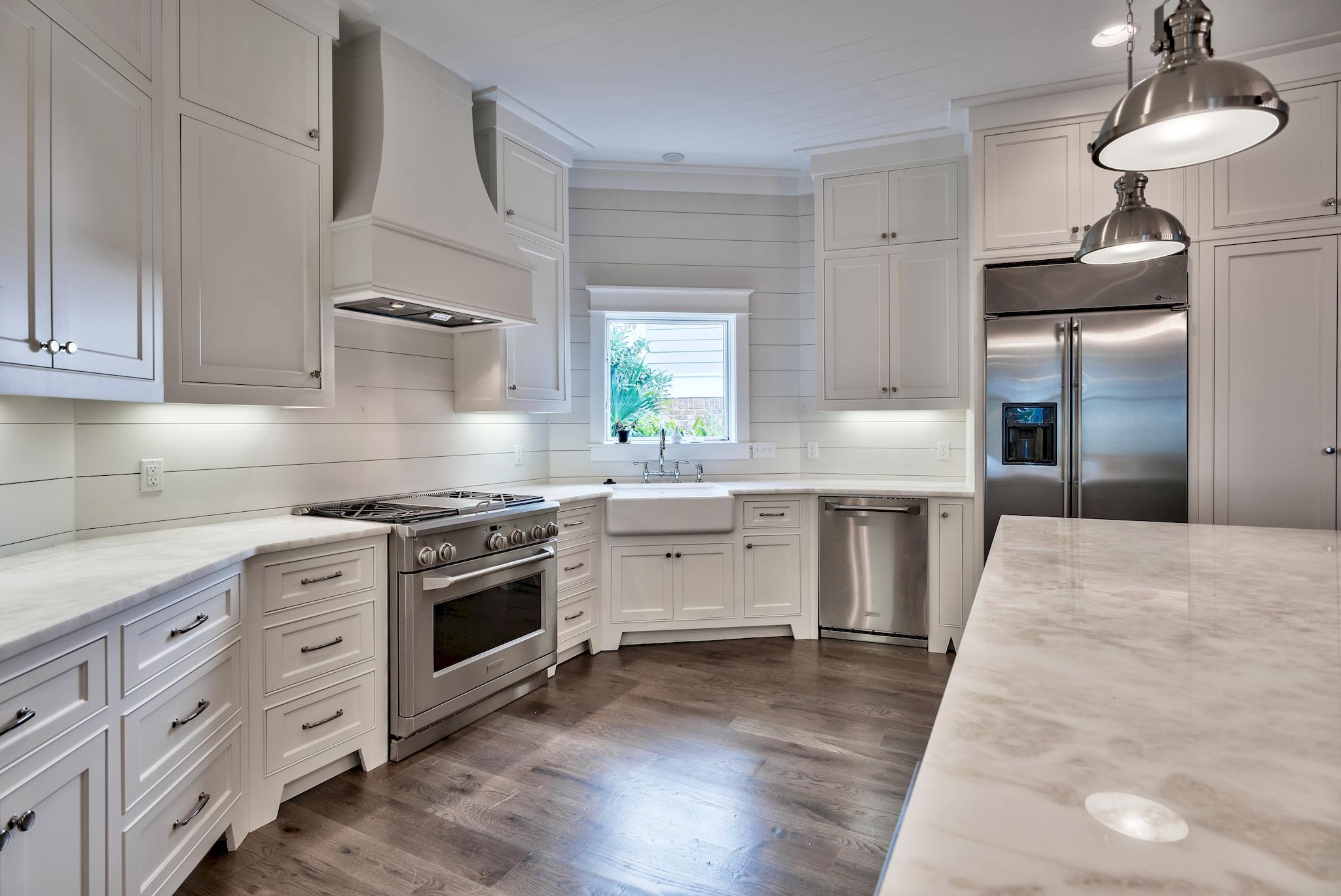 BEACH HIGHLANDS - Residential