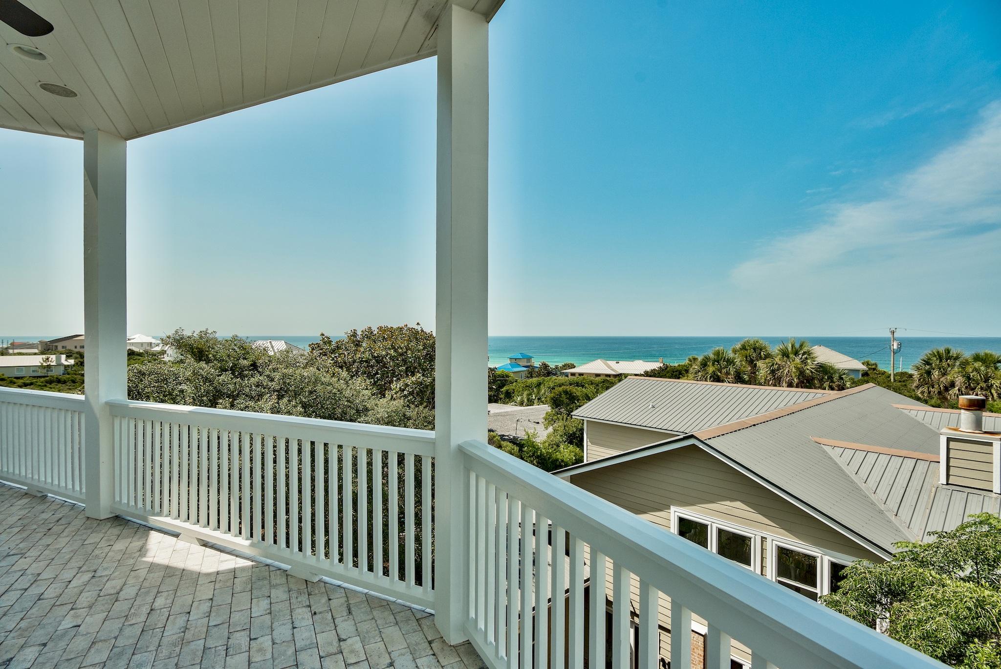 BEACH HIGHLANDS - Residential