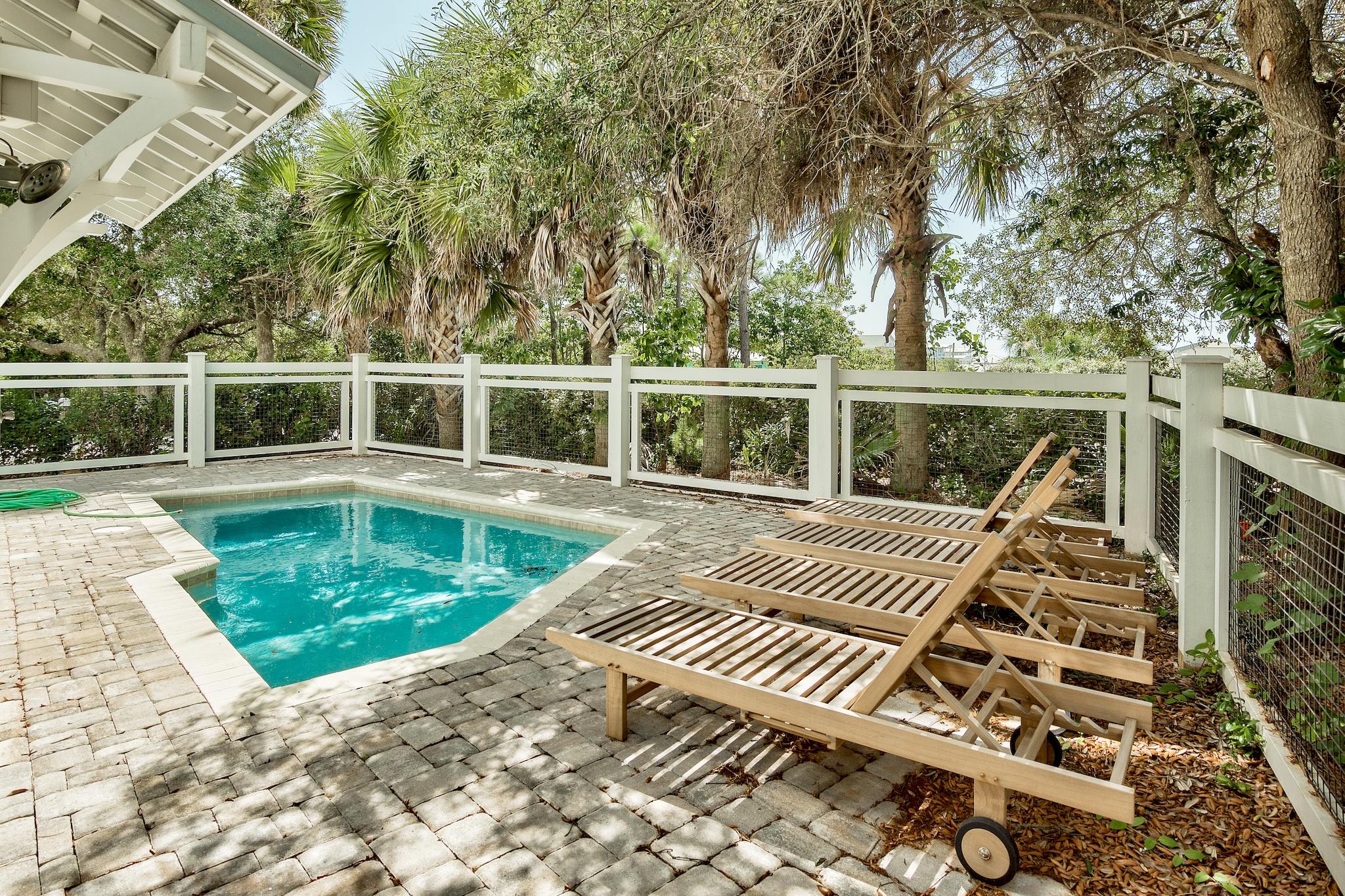 BEACH HIGHLANDS - Residential