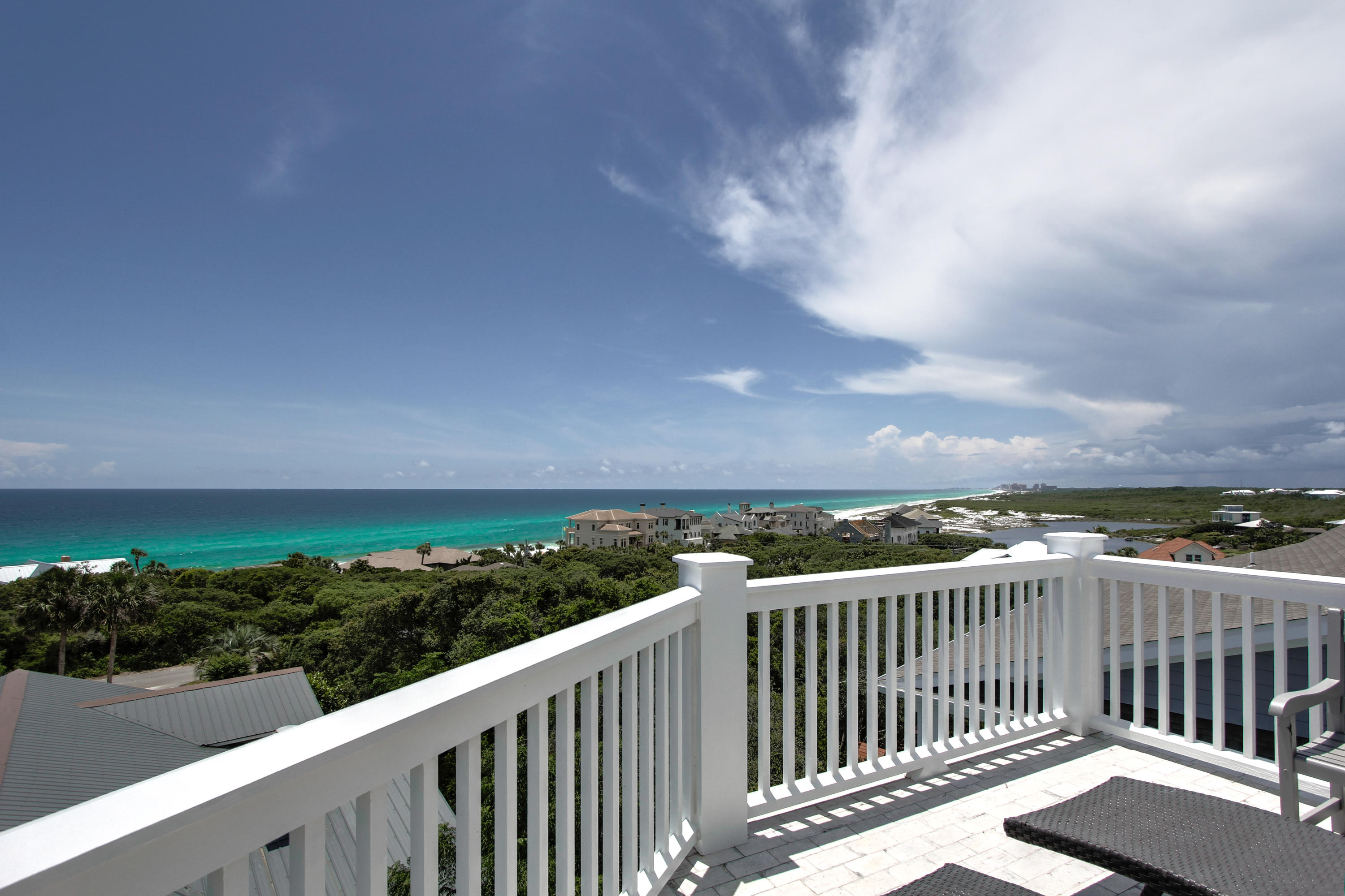 BEACH HIGHLANDS - Residential