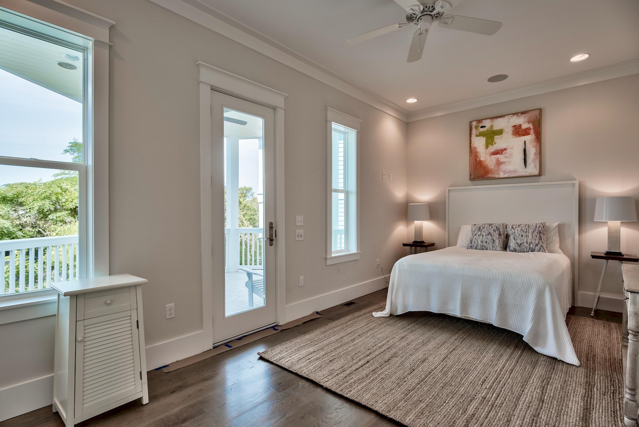 BEACH HIGHLANDS - Residential