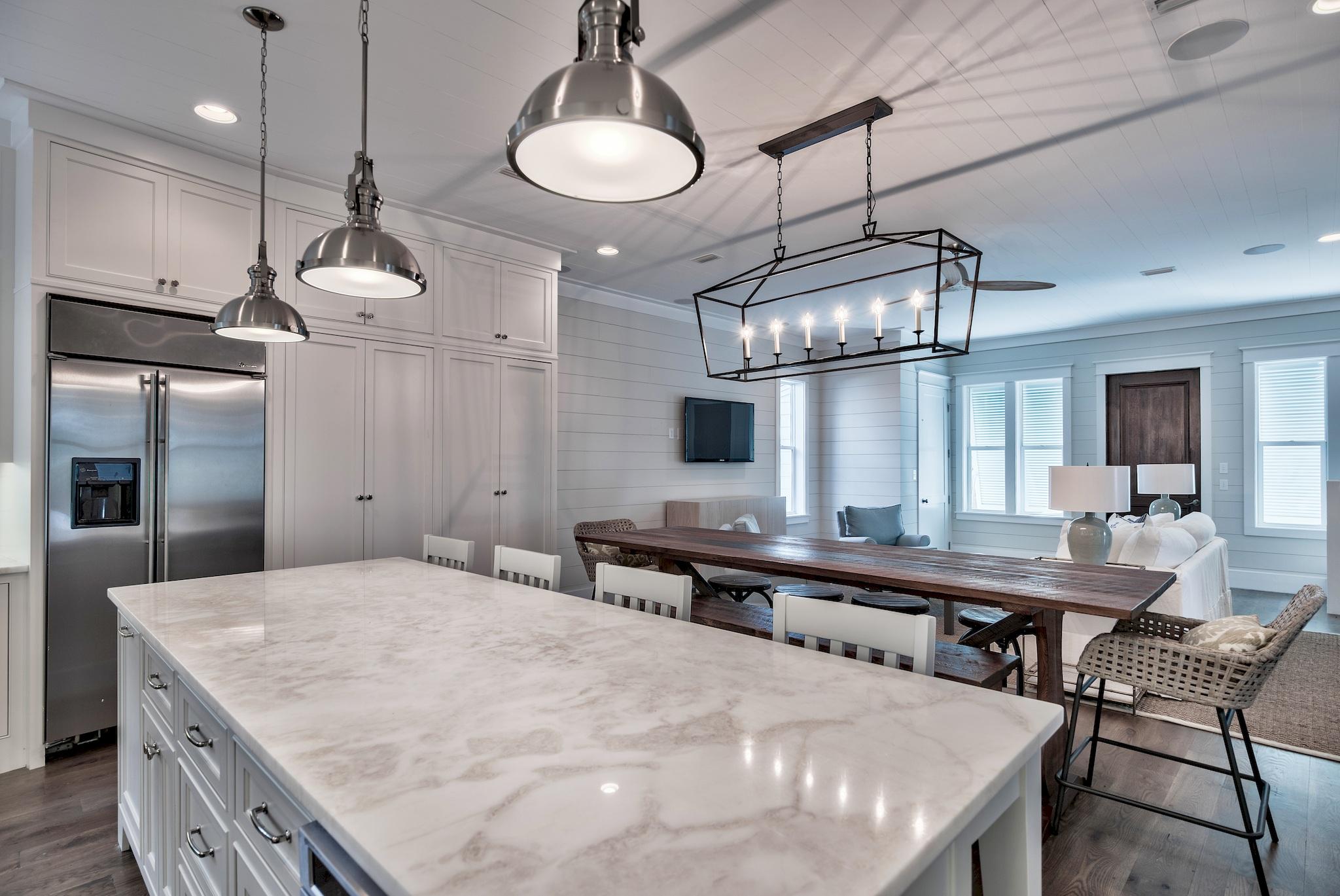 BEACH HIGHLANDS - Residential