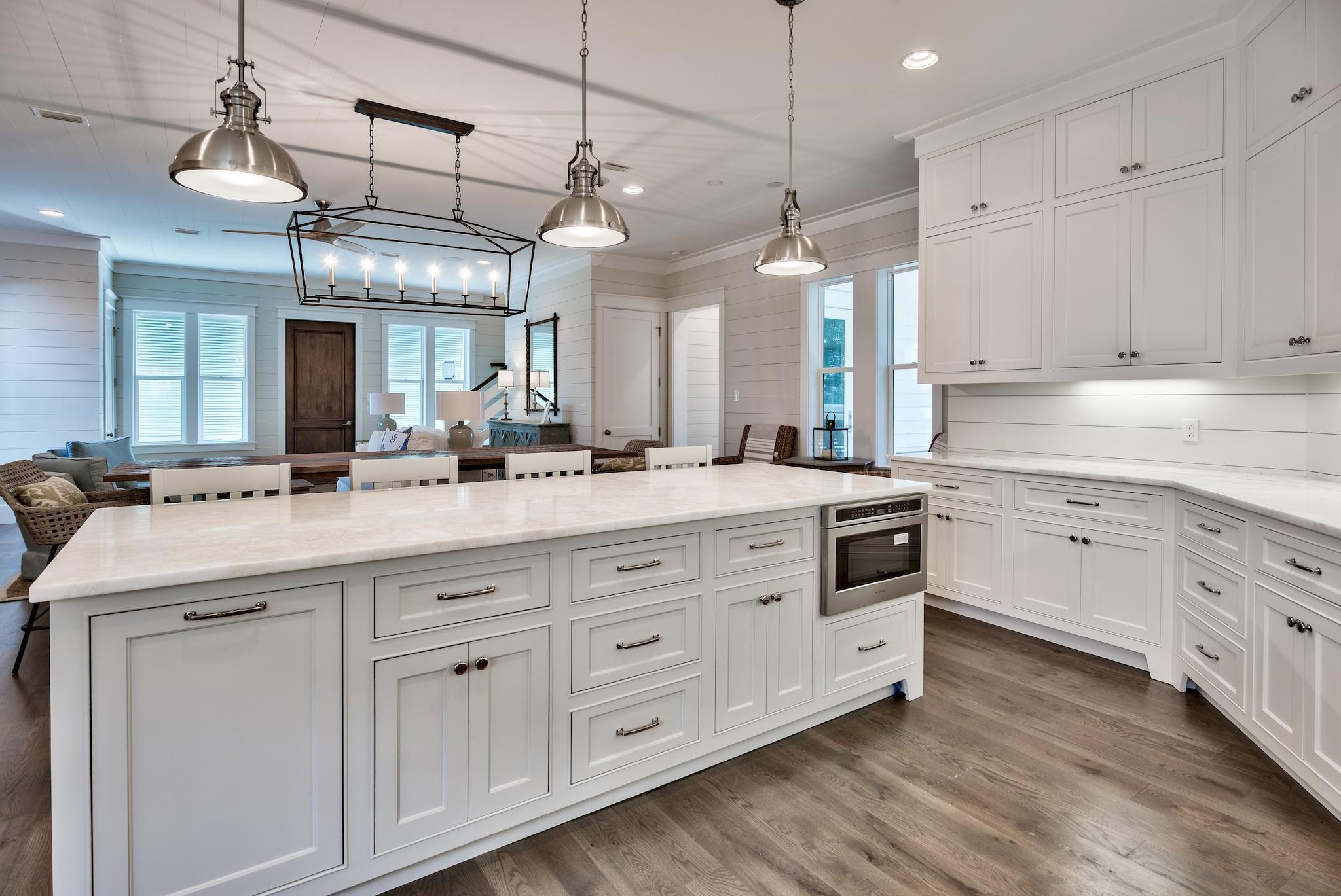 BEACH HIGHLANDS - Residential