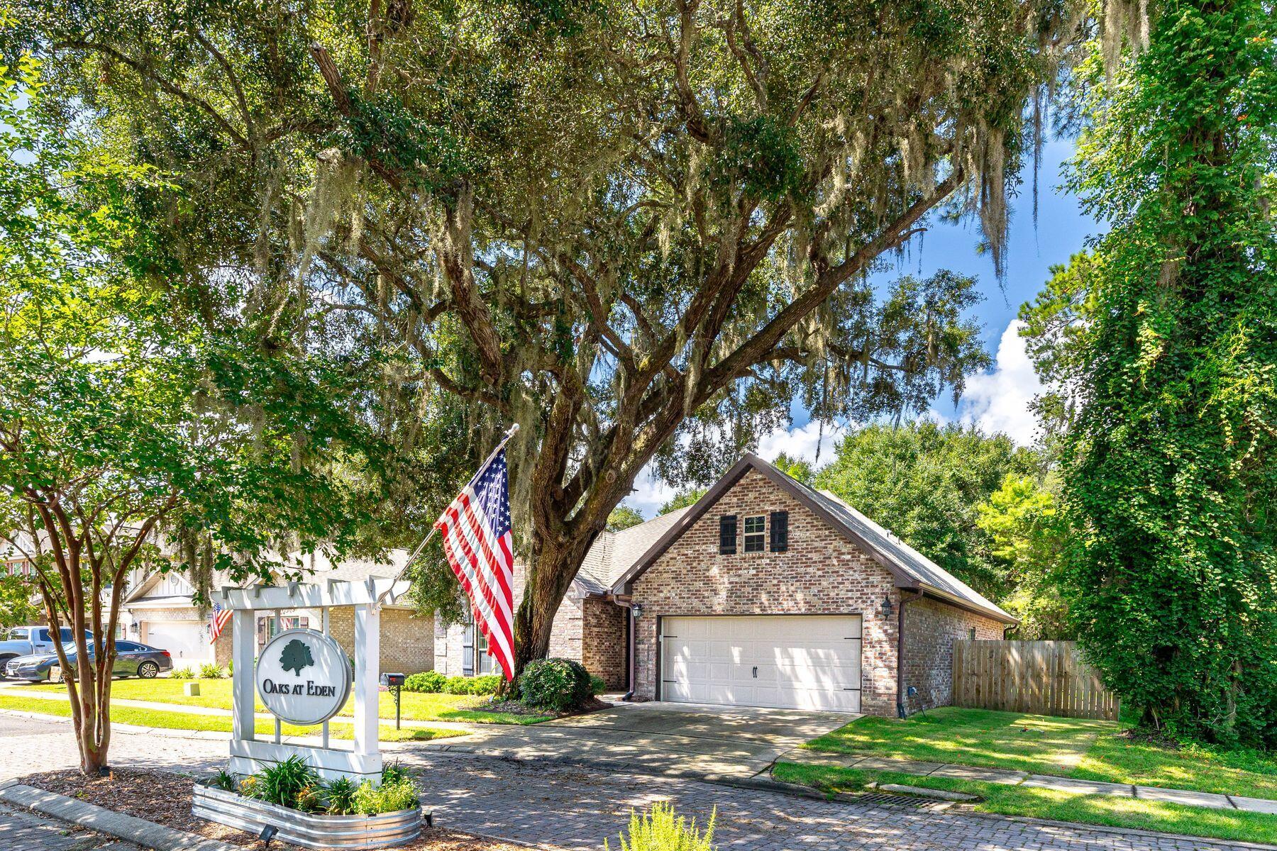 Oaks at Eden - Residential