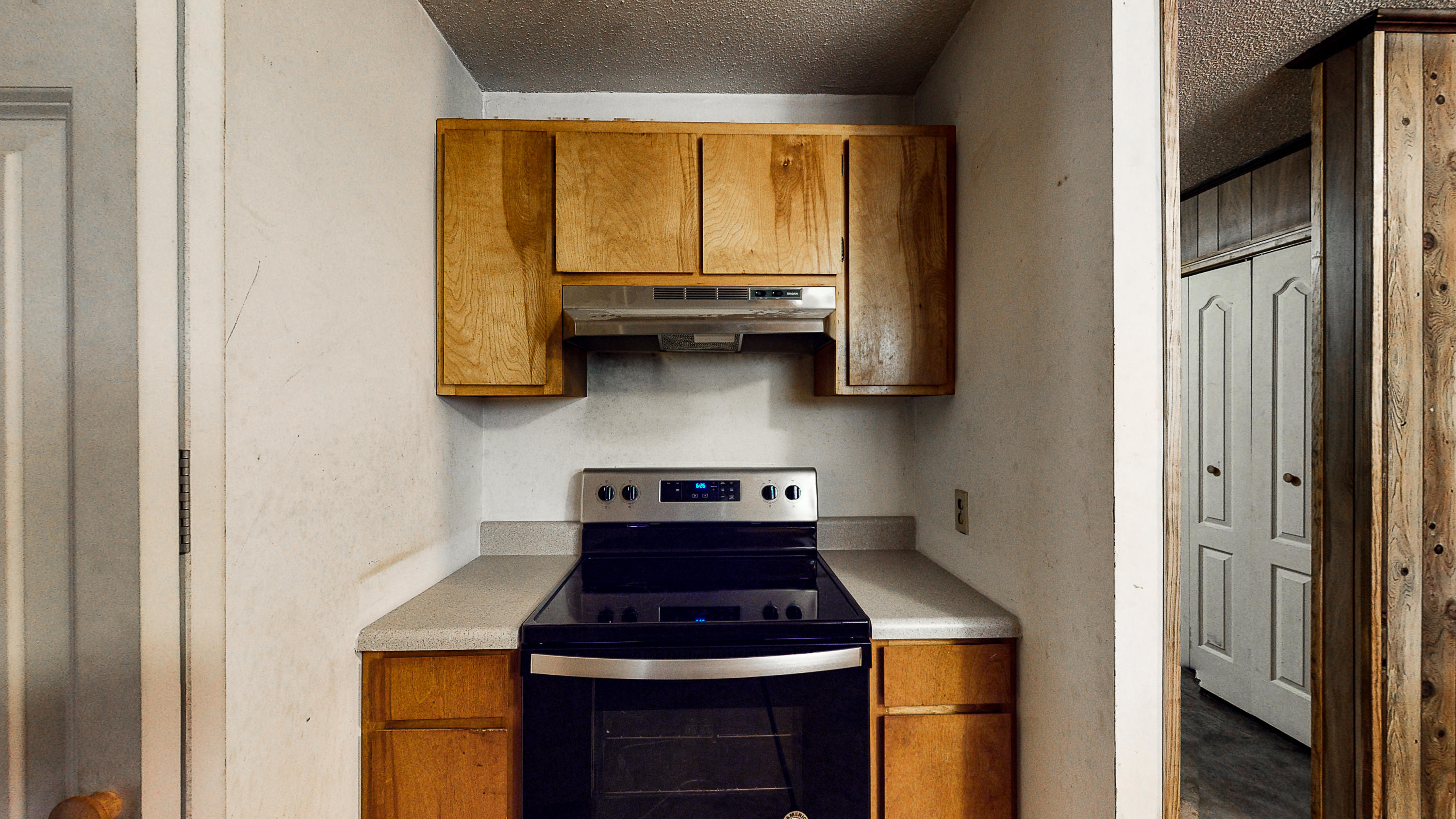 METES & BOUNDS - Residential Lease