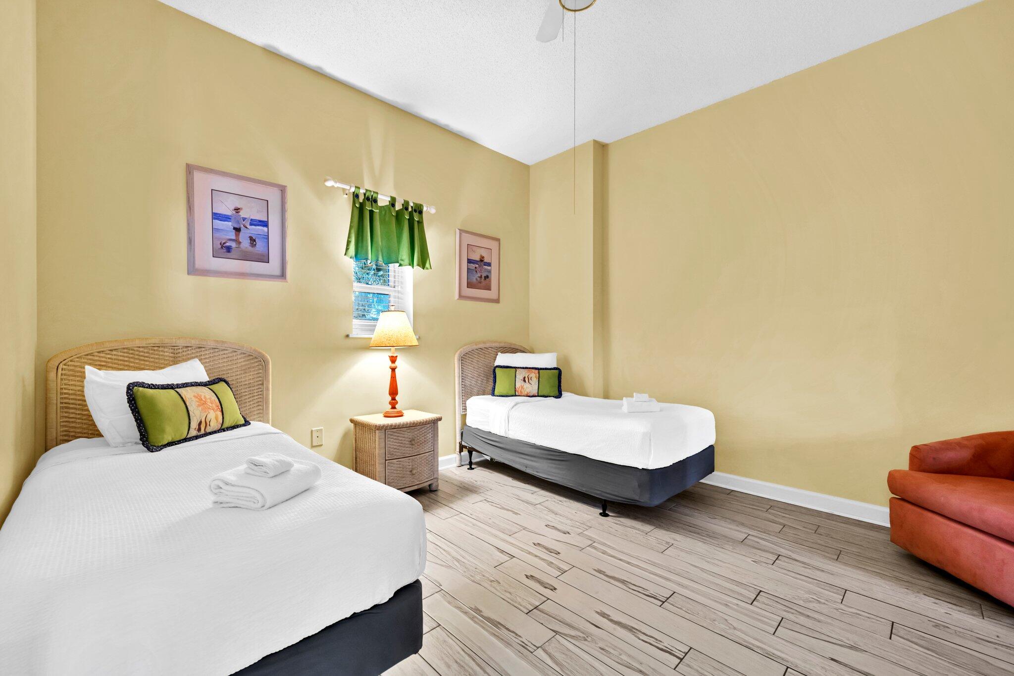 TIDES AT TOPS'L - Residential