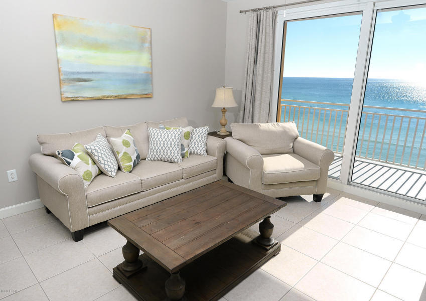 Splash Condo - Residential