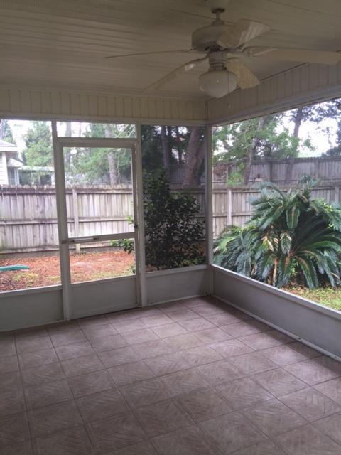 PARKWOOD SQUARE PH 2 - Residential Lease