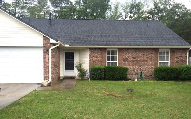 Lovely Bluewater Bay home with a large fenced back yard and screened porch to enjoy it! Home has three bedrooms and two full baths as well as a two car garage with automatic garage door opener. Kitchen has all appliances. Laundry room with washer and dryer! Living room has warm wood flooring and a gas fireplace. Short distance to the shops at Merchants walk and Bluewater Elementary school. Rent is $1500/month without pets and $1600/month with pets. Pets must be spayed/neutered and fully housebroken. $250 non refundable pet fee is required at lease signing. No smoking! Anyone 18 or over wishing to live in the property must fill out an application and be on the lease.Available 04/05/2017
