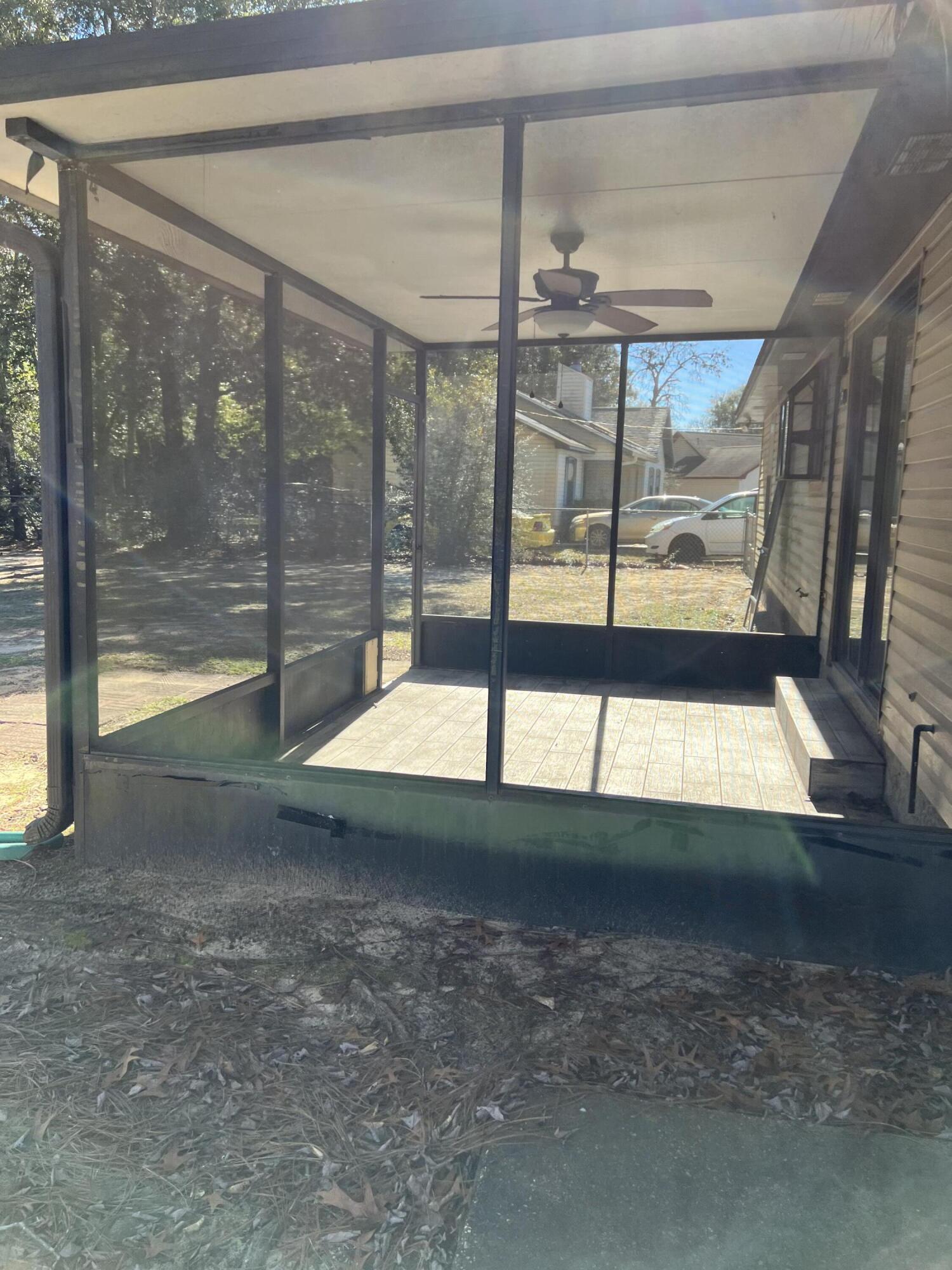 SHOAL WOOD ESTATES 1ST PH 1 - Residential Lease