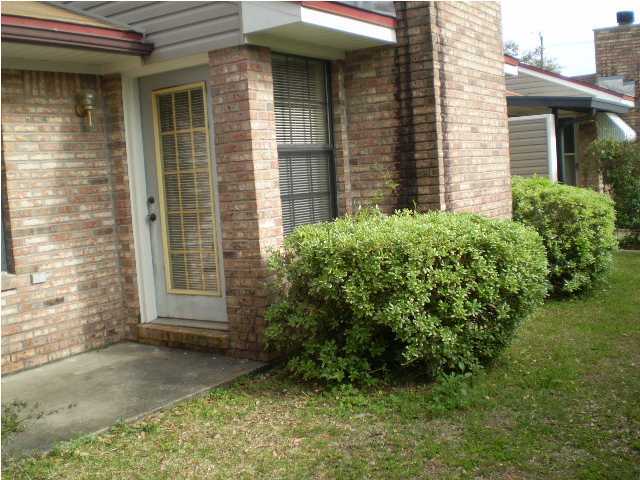 GARDEN VILLAS PH 2 - Residential Lease