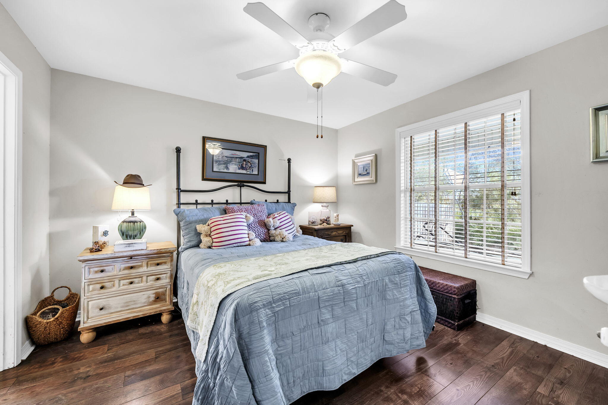 BAYOU FARMS - Residential
