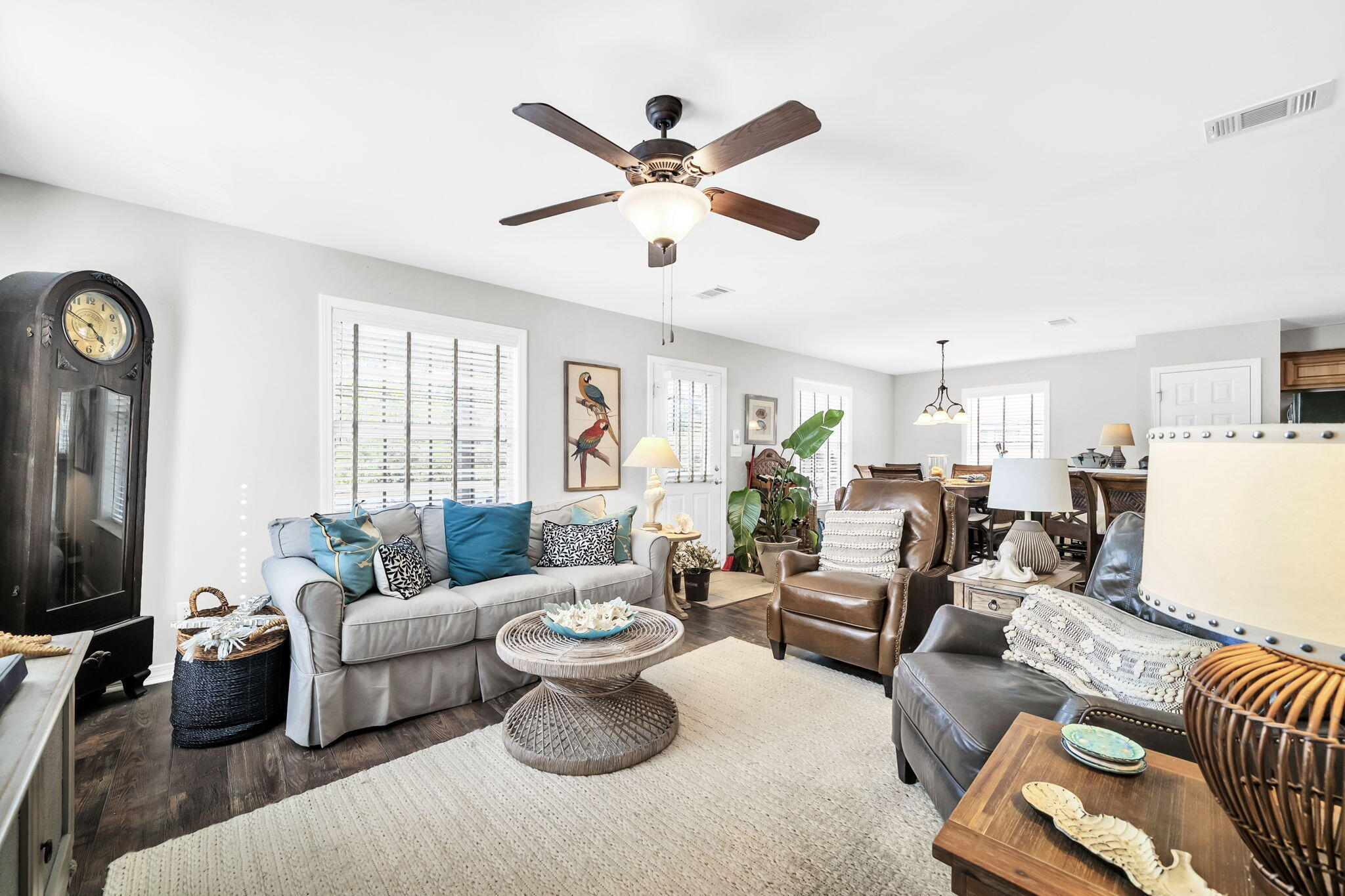 BAYOU FARMS - Residential