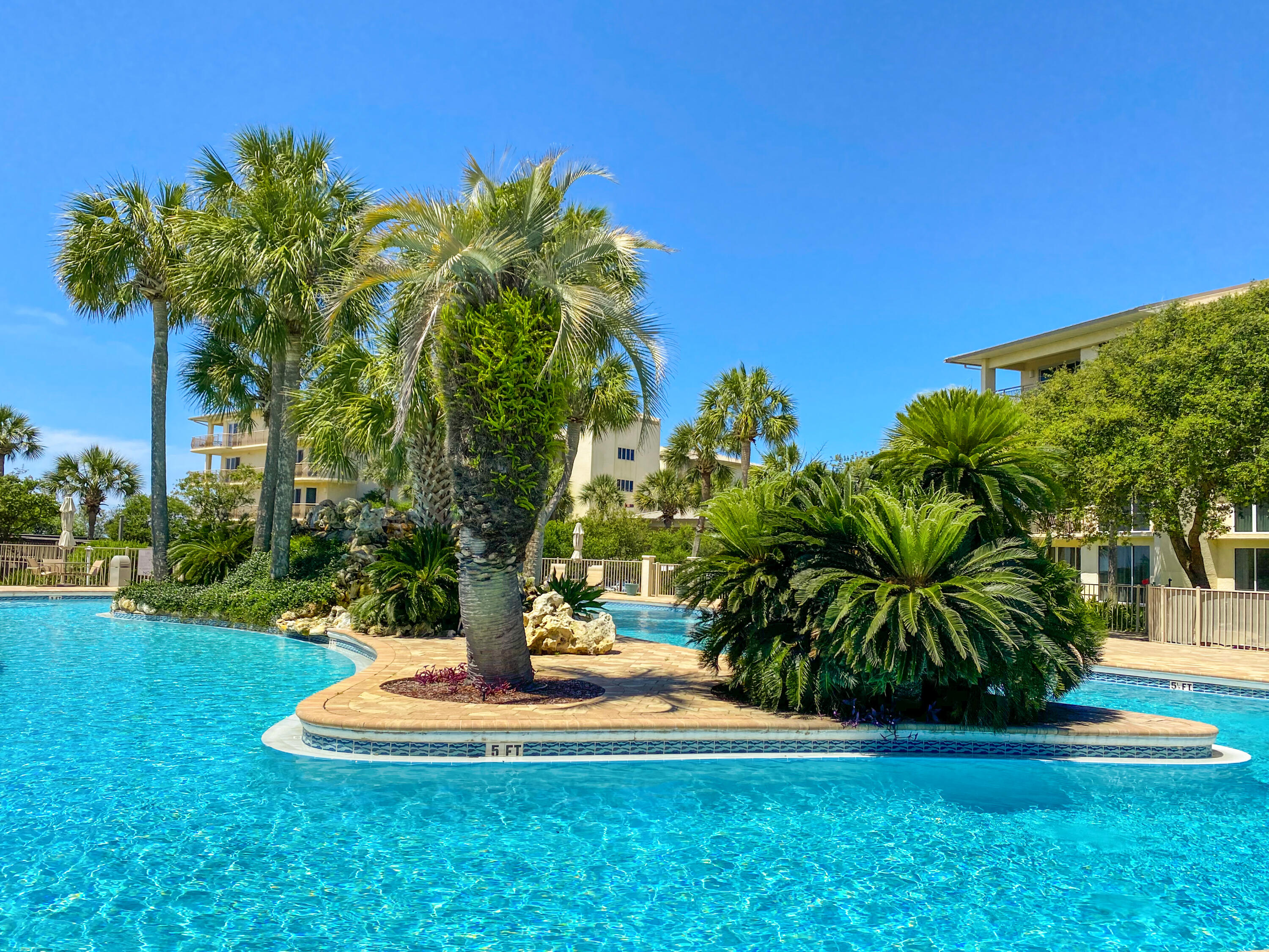 HIGH POINTE RESORT CONDO - Residential