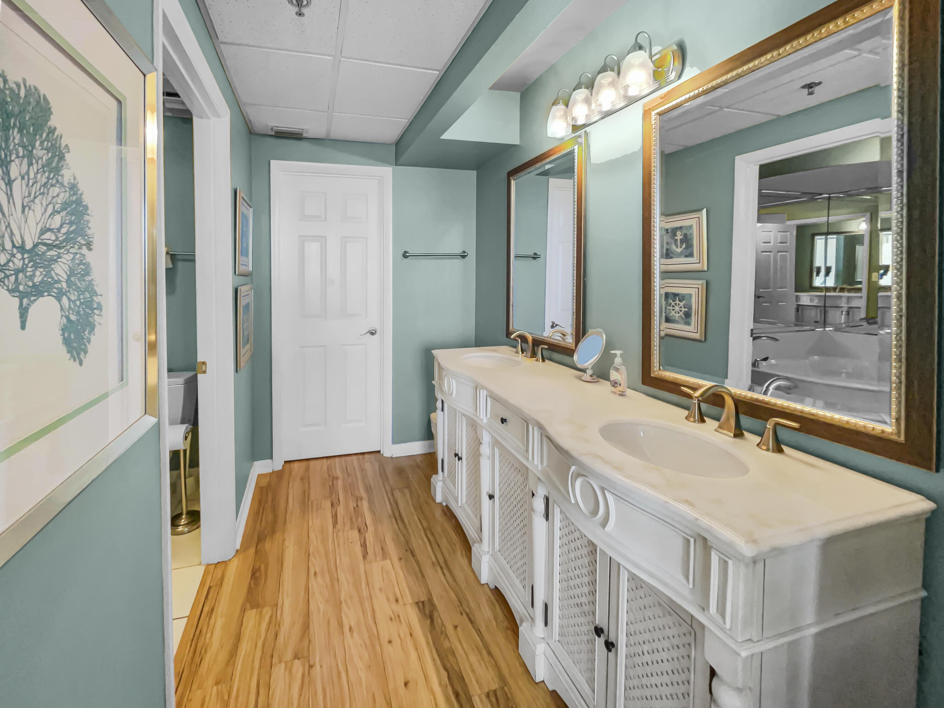 HIGH POINTE RESORT CONDO - Residential