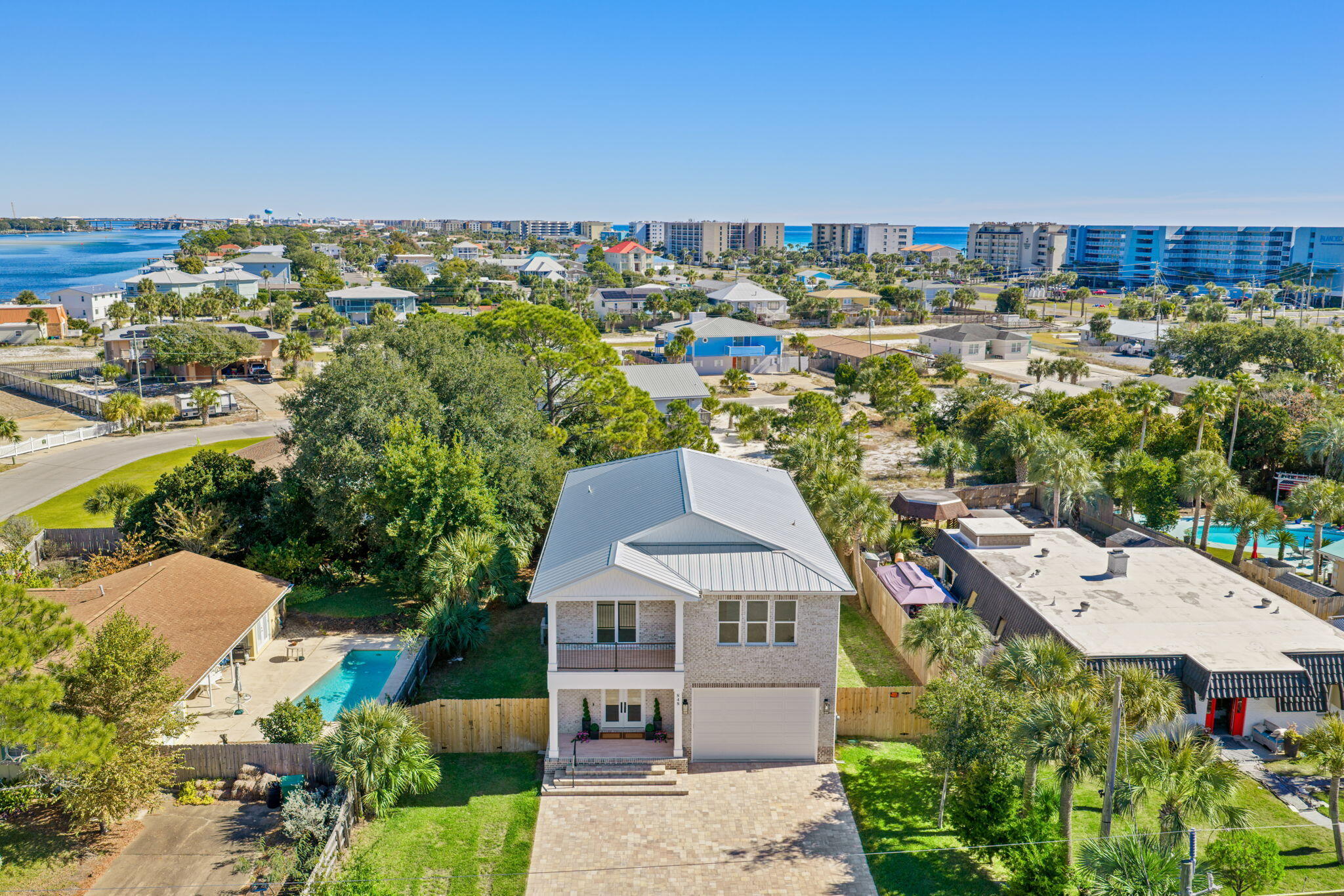 SANTA ROSA ISLAND - Residential