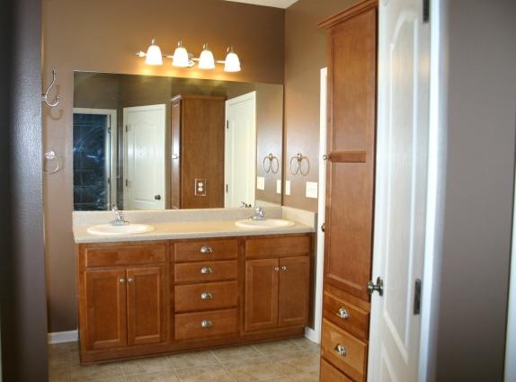 SHADOW PINES - Residential Lease