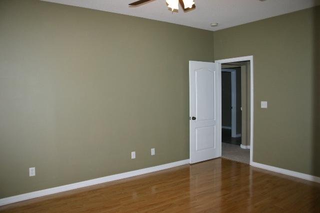 SHADOW PINES - Residential Lease