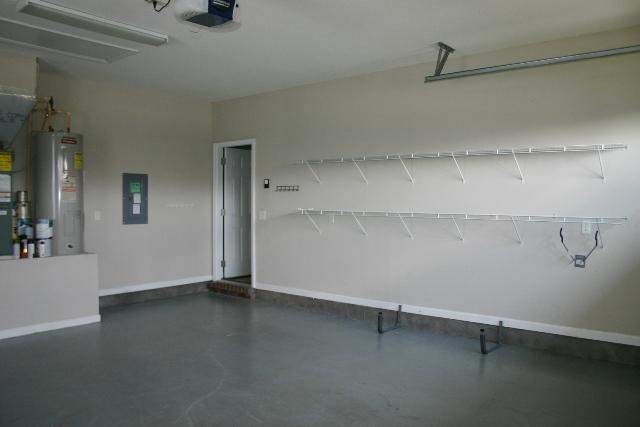 SHADOW PINES - Residential Lease
