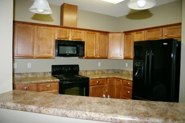 SHADOW PINES - Residential Lease