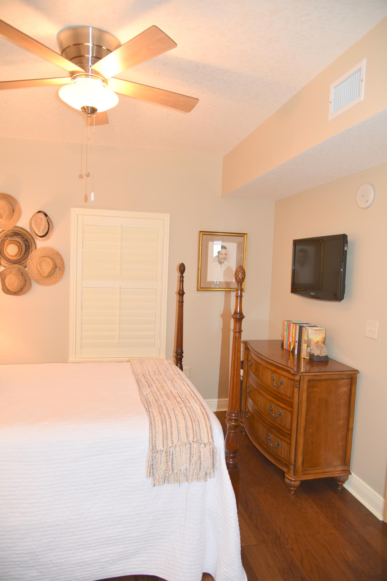 ARIEL DUNES I - Residential