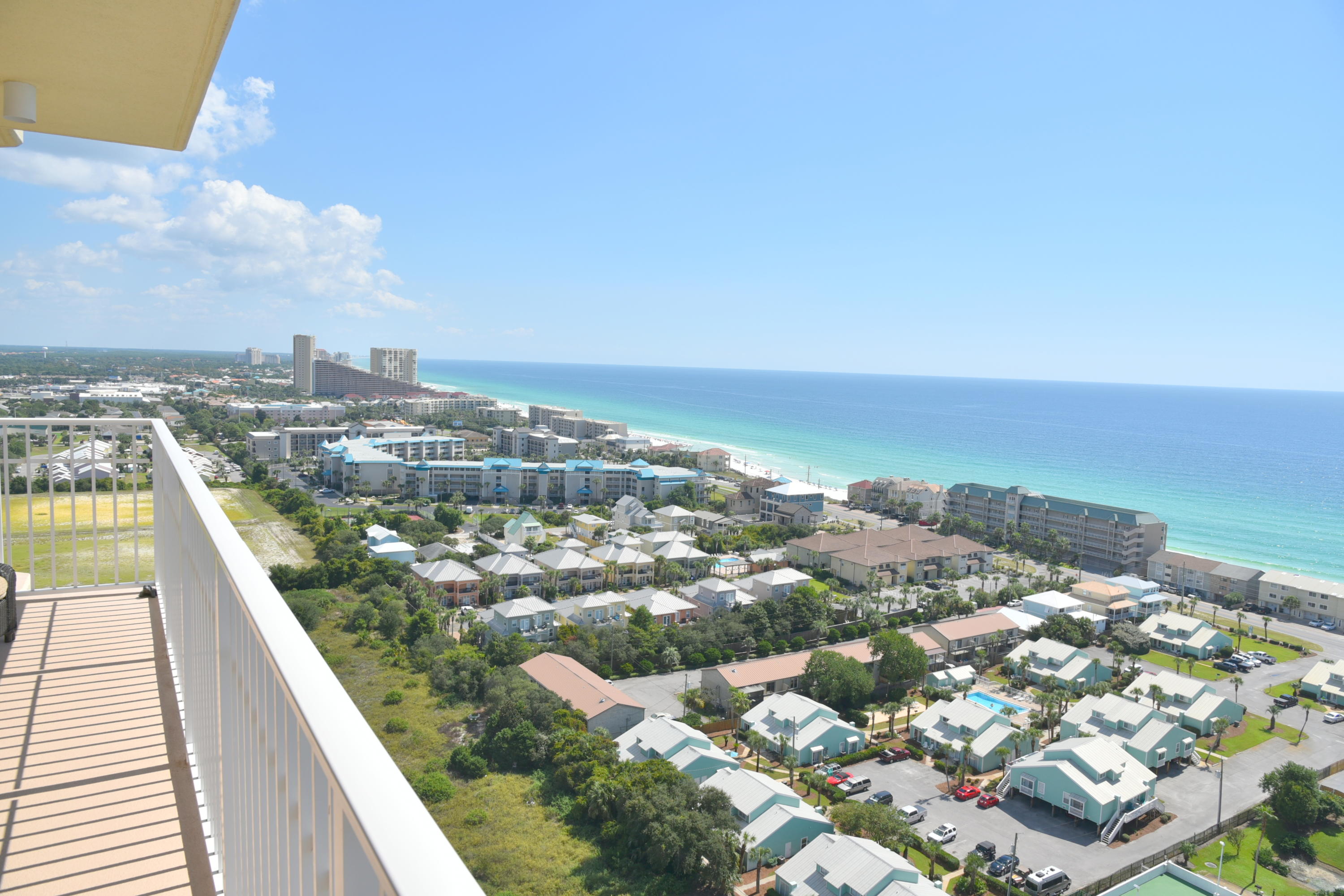 ARIEL DUNES I - Residential