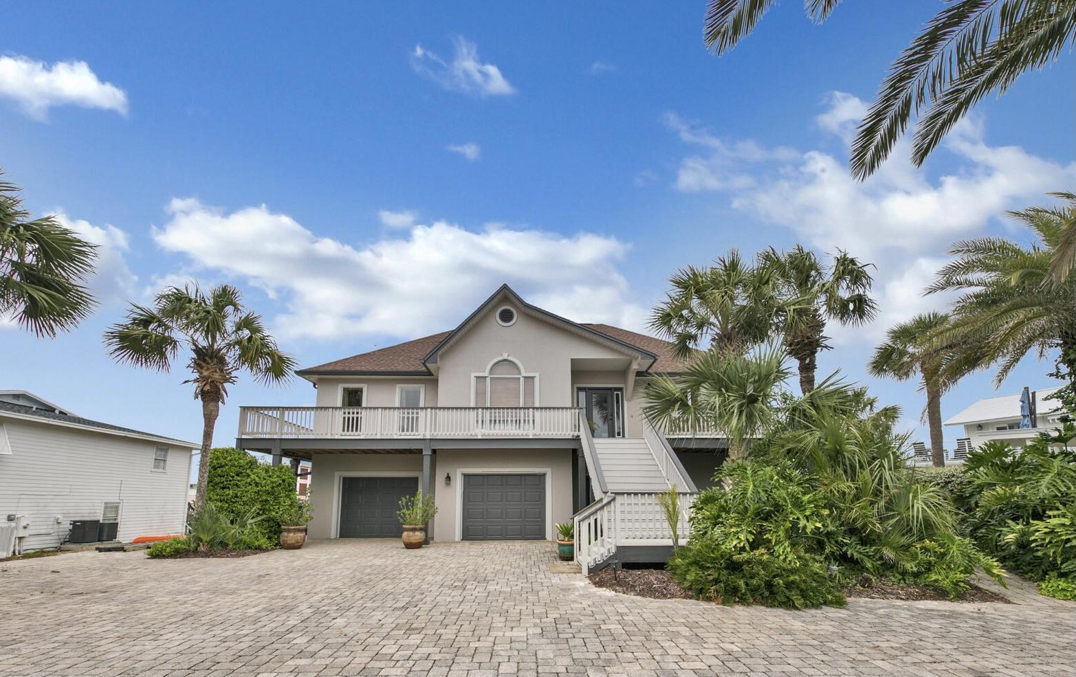 HOLIDAY ISLE - Residential