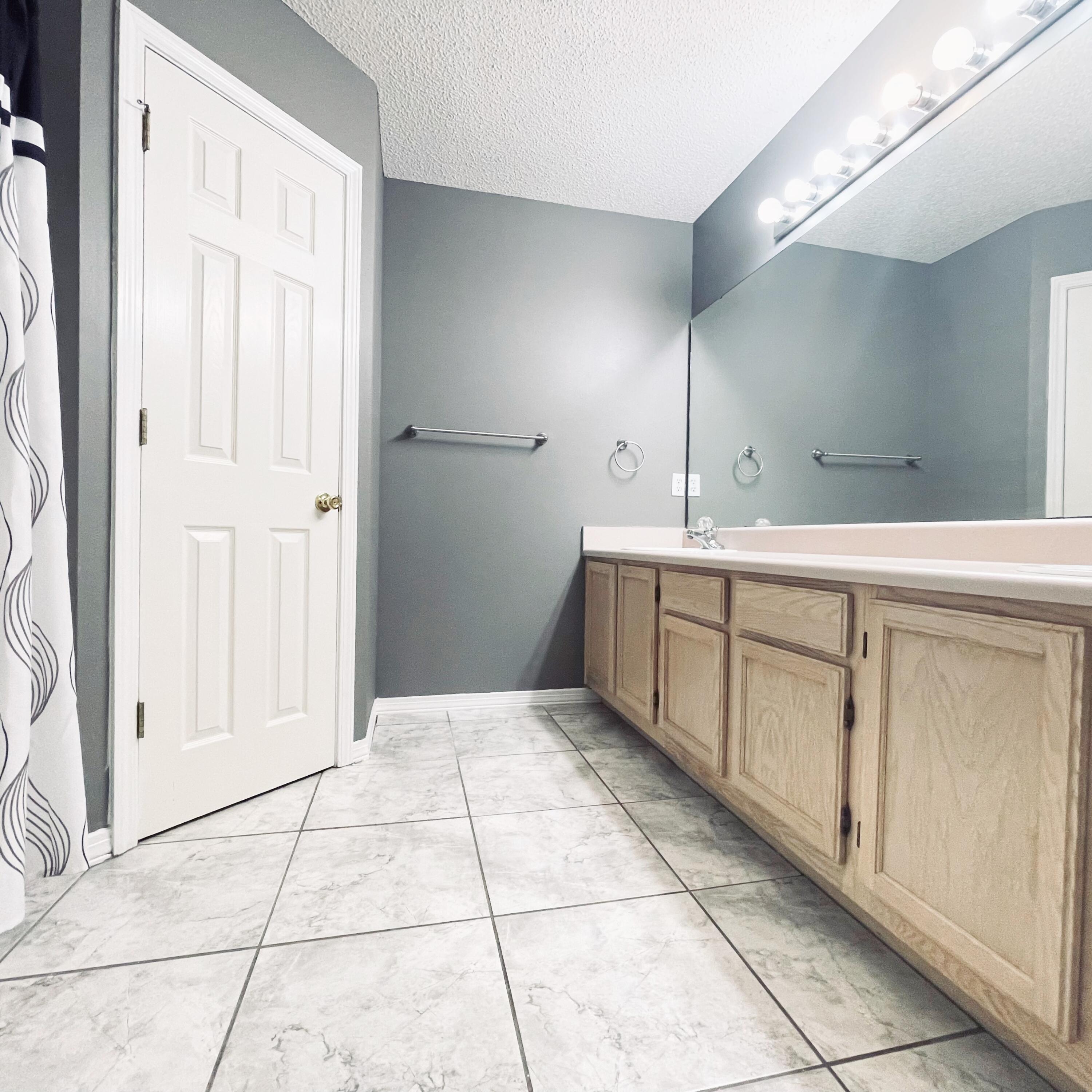PARK PLACE 5 - Residential Lease