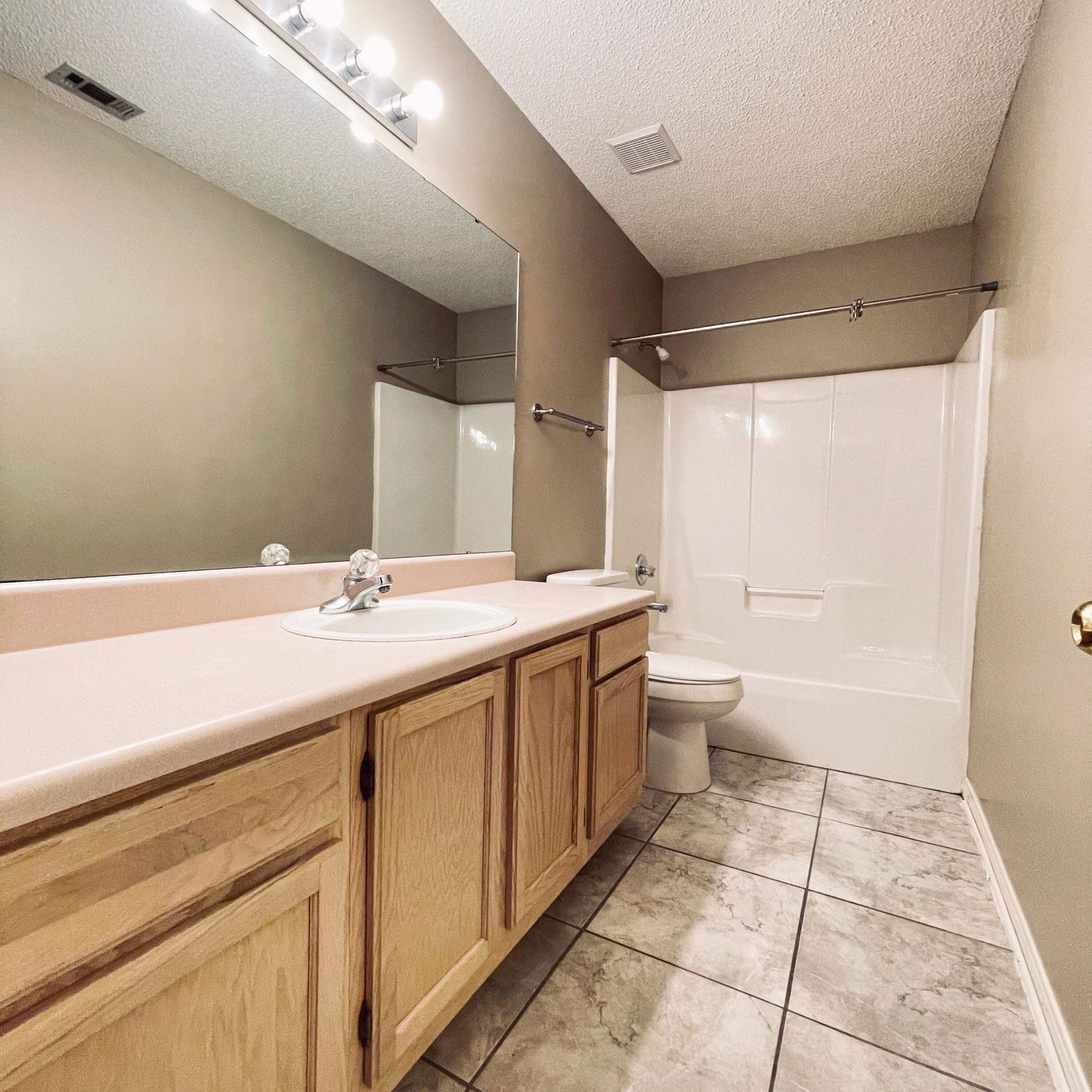 PARK PLACE 5 - Residential Lease
