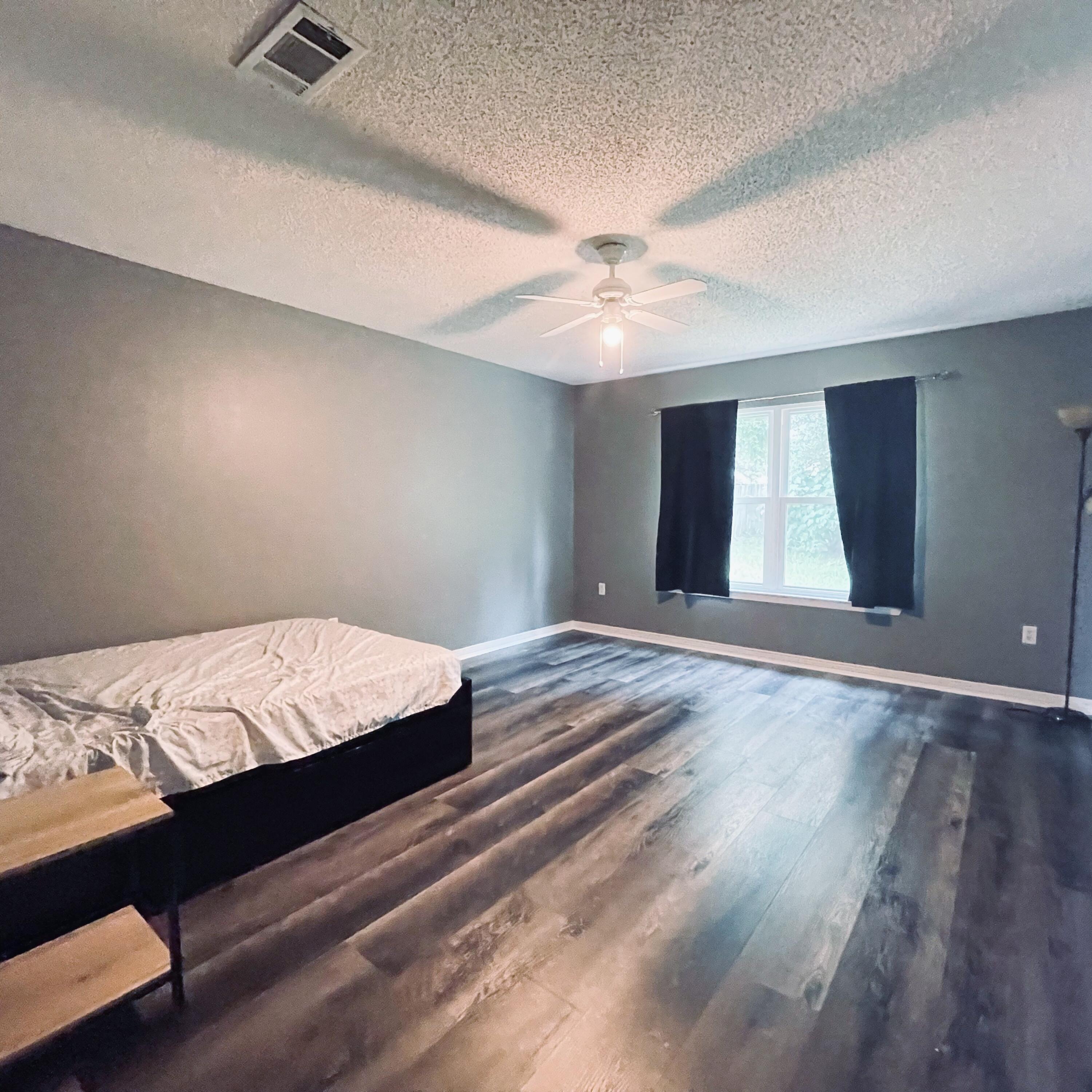 PARK PLACE 5 - Residential Lease