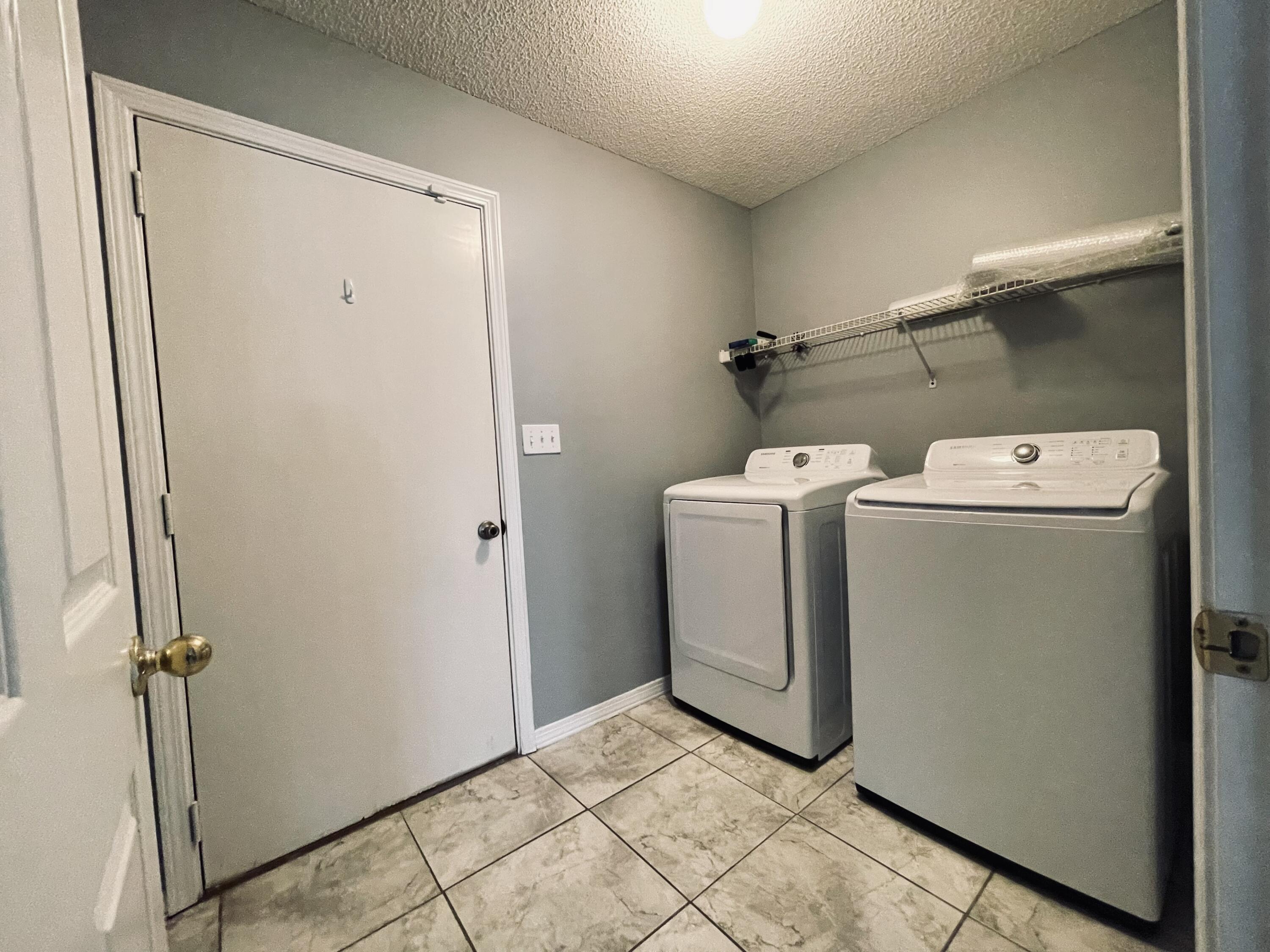 PARK PLACE 5 - Residential Lease