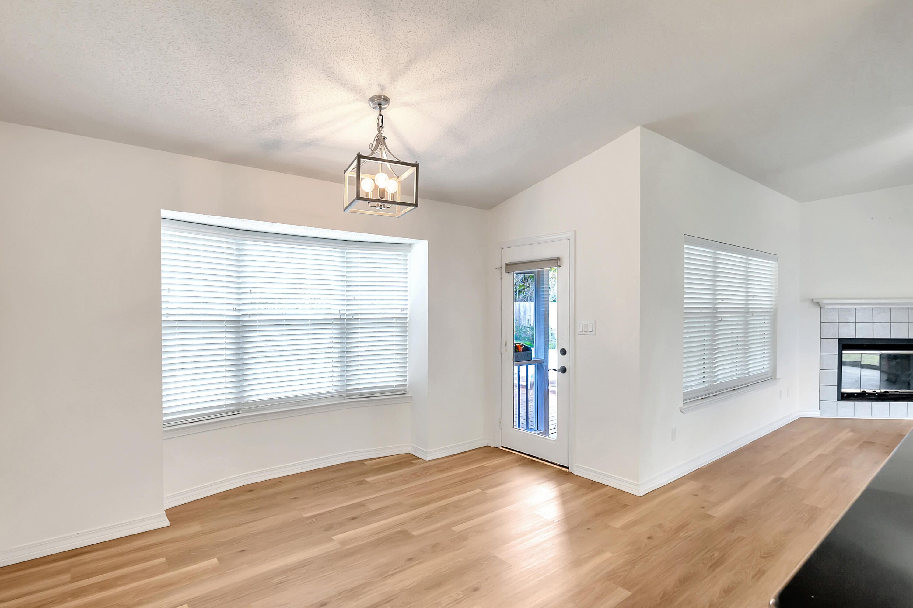HERITAGE RUN S/D - Residential Lease