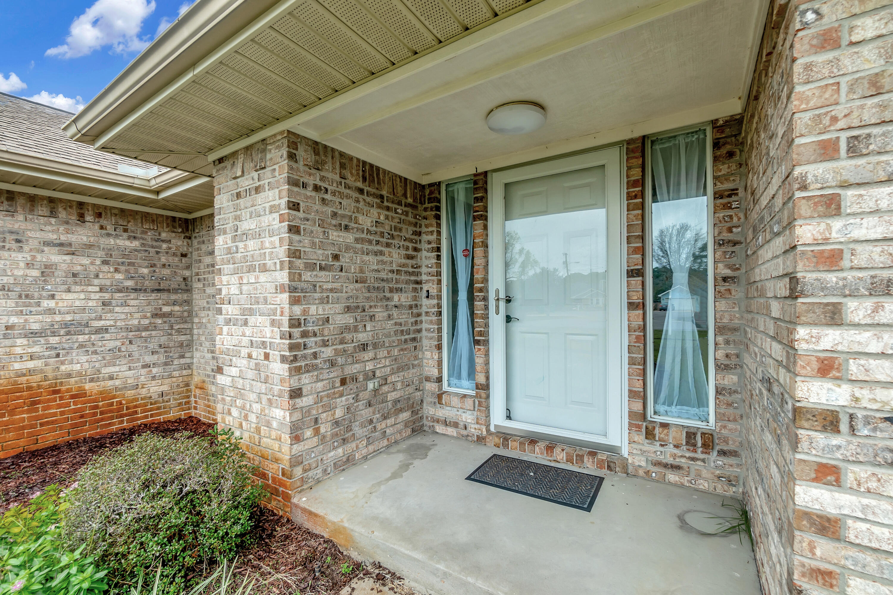HERITAGE RUN S/D - Residential Lease