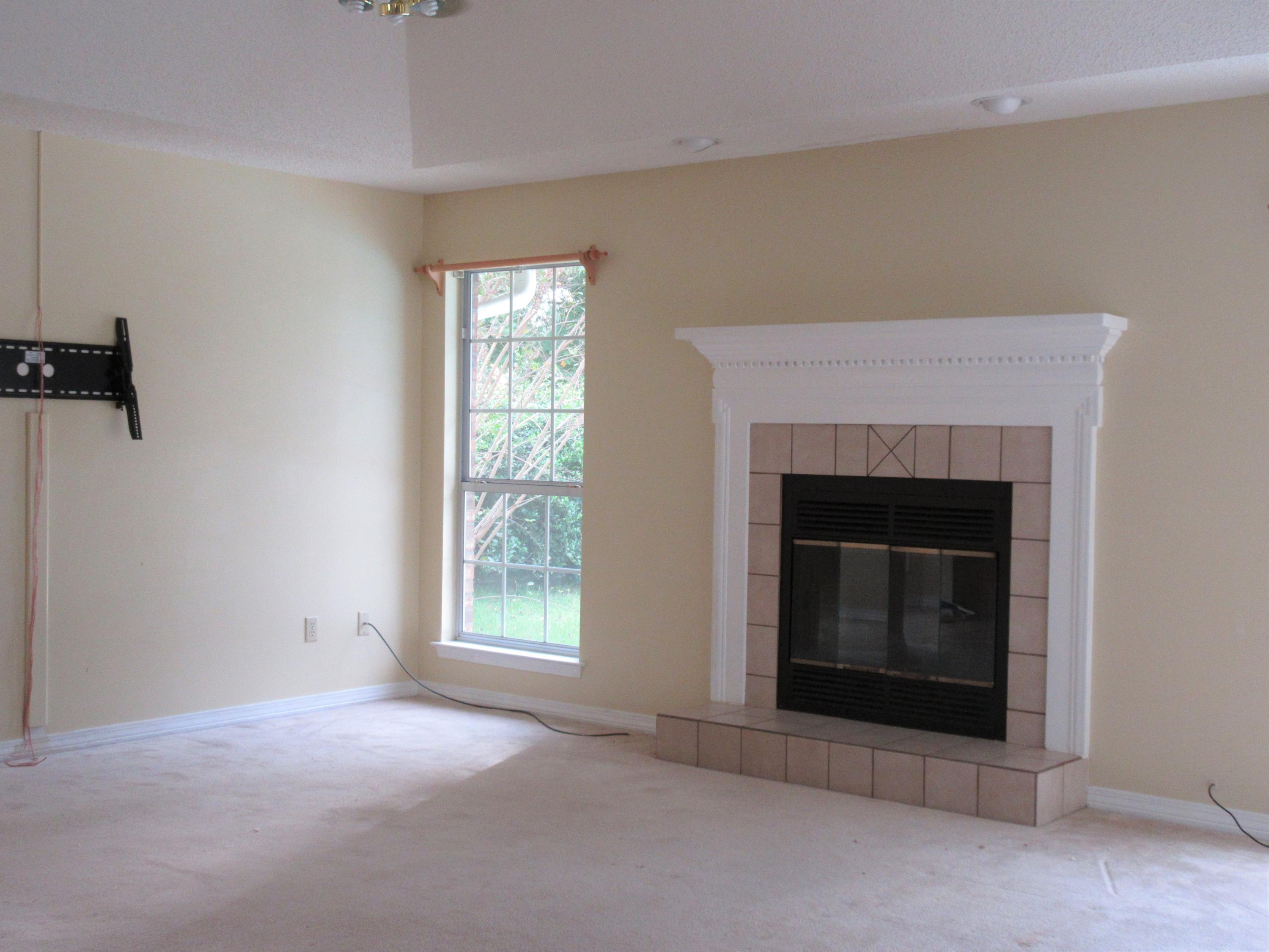 NORWICH VILLAGE - Residential Lease