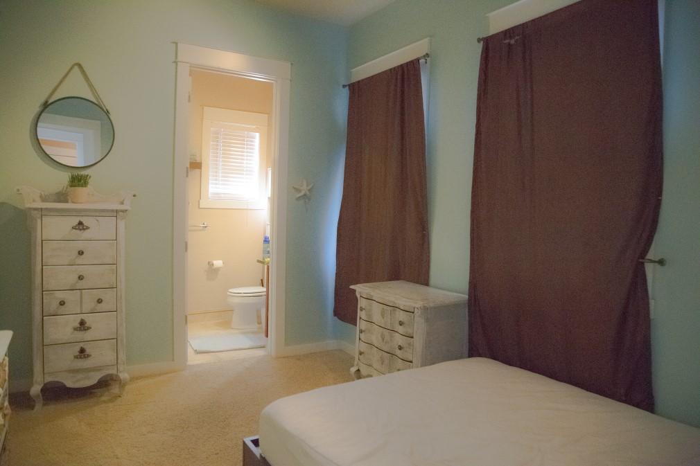 MACK BAYOU ESTATES - Residential Lease