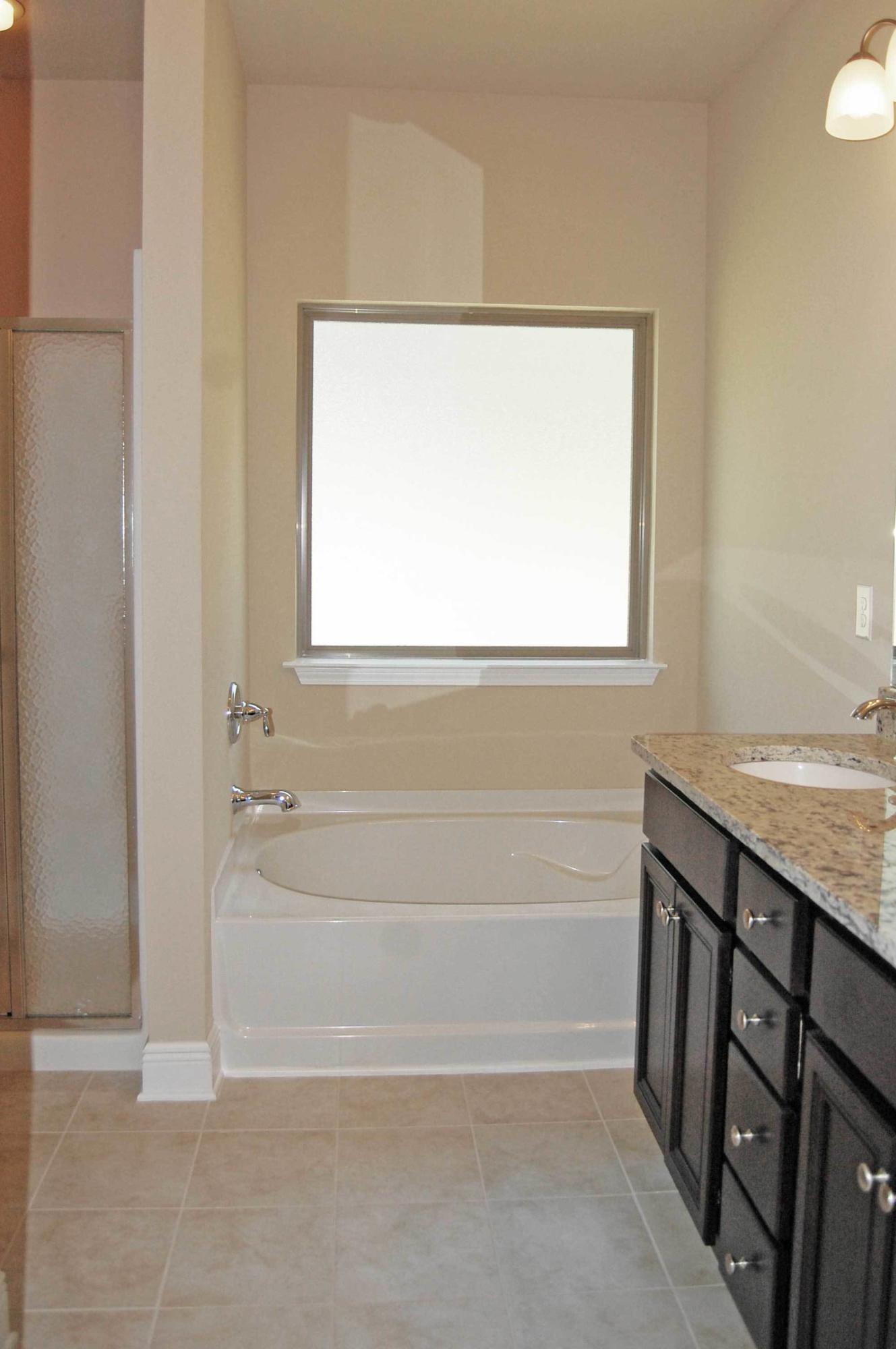 Driftwood Estates - Residential Lease