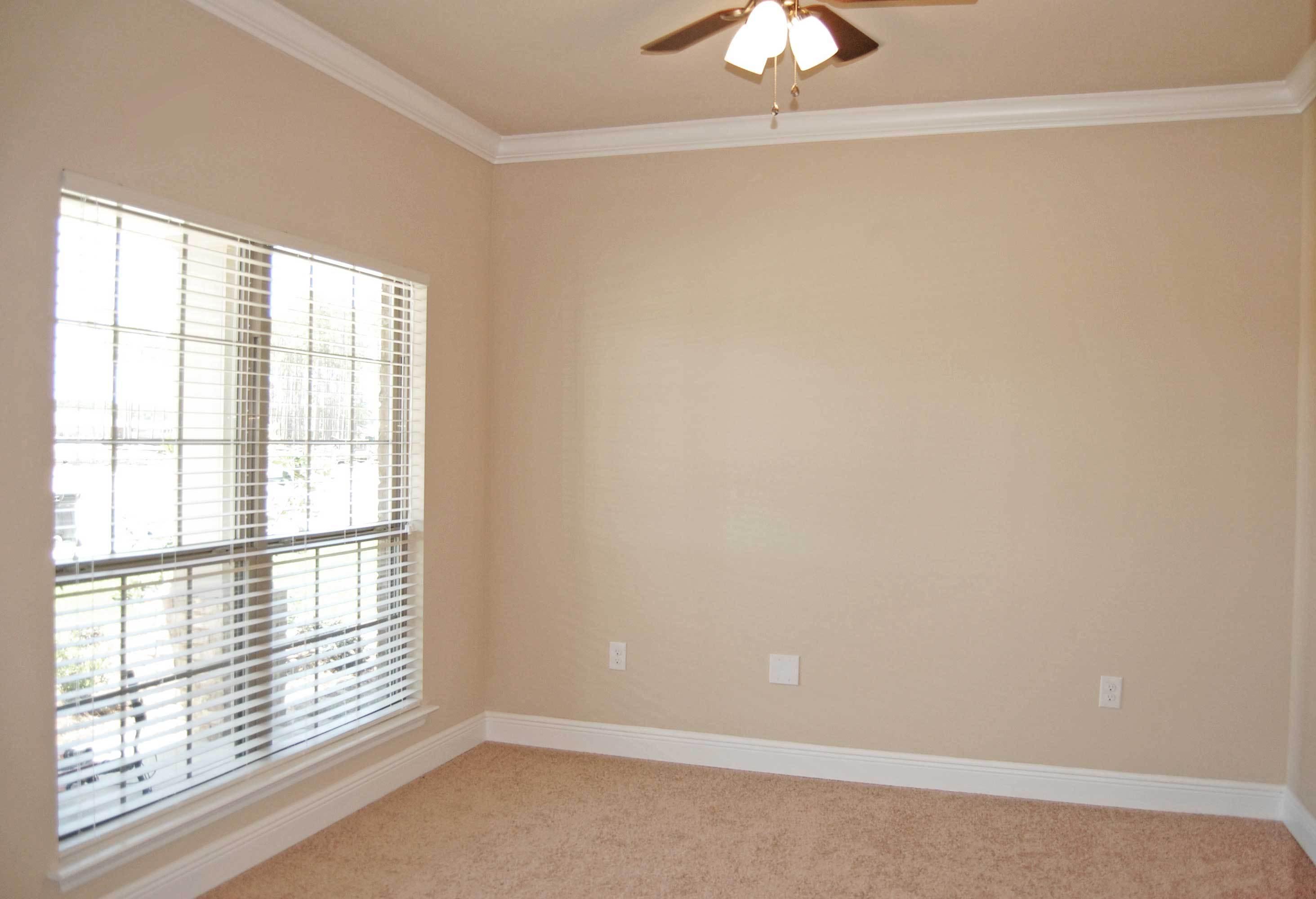 Driftwood Estates - Residential Lease