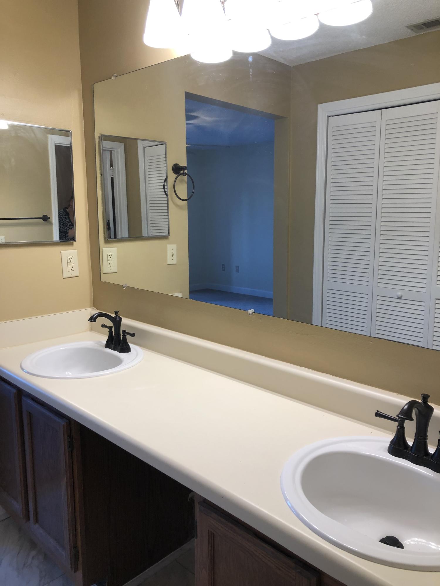 Lakeside Condo at Bluewater Bay - Residential Lease