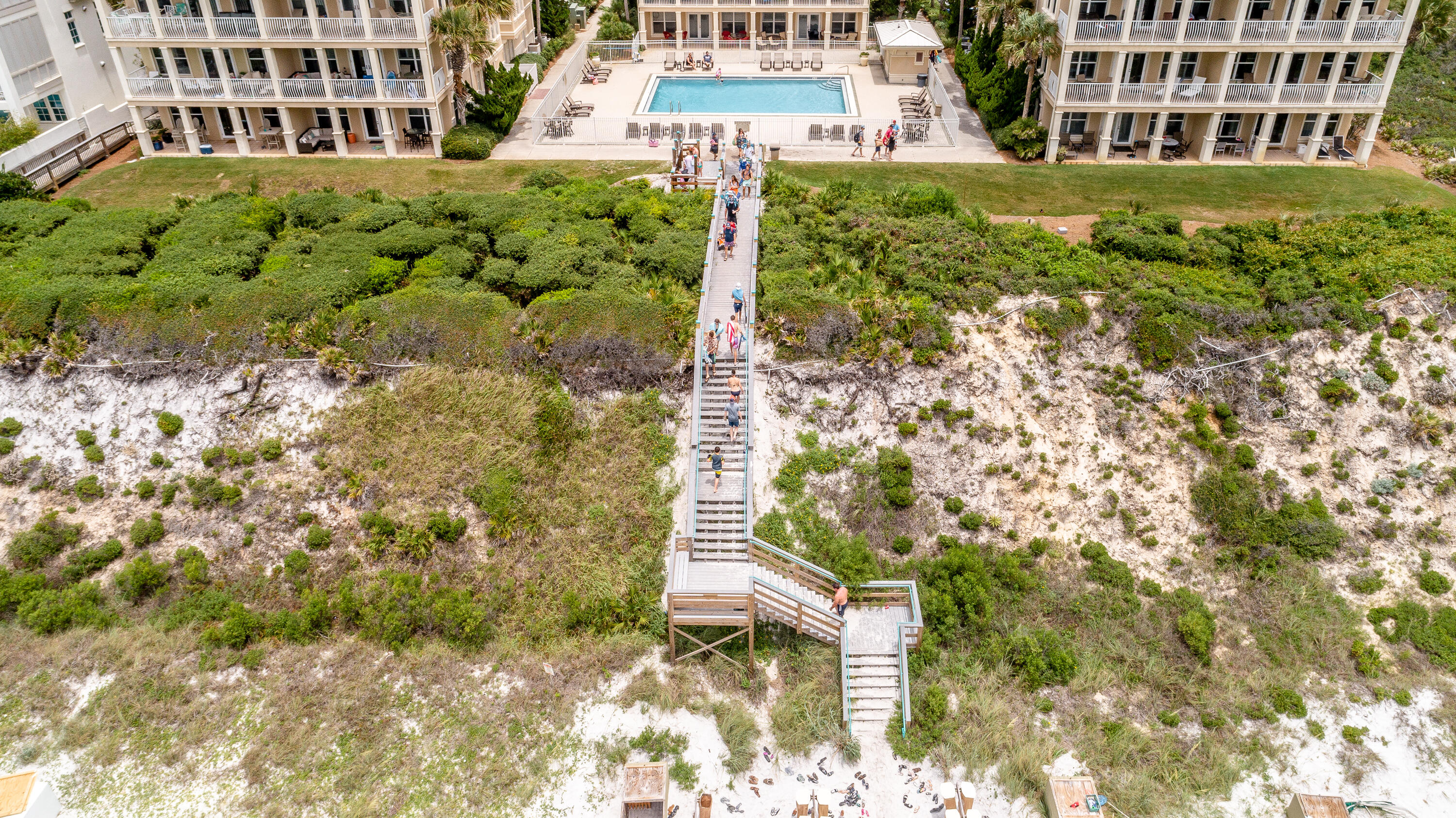 VILLAS AT SEACREST BEACH - Residential