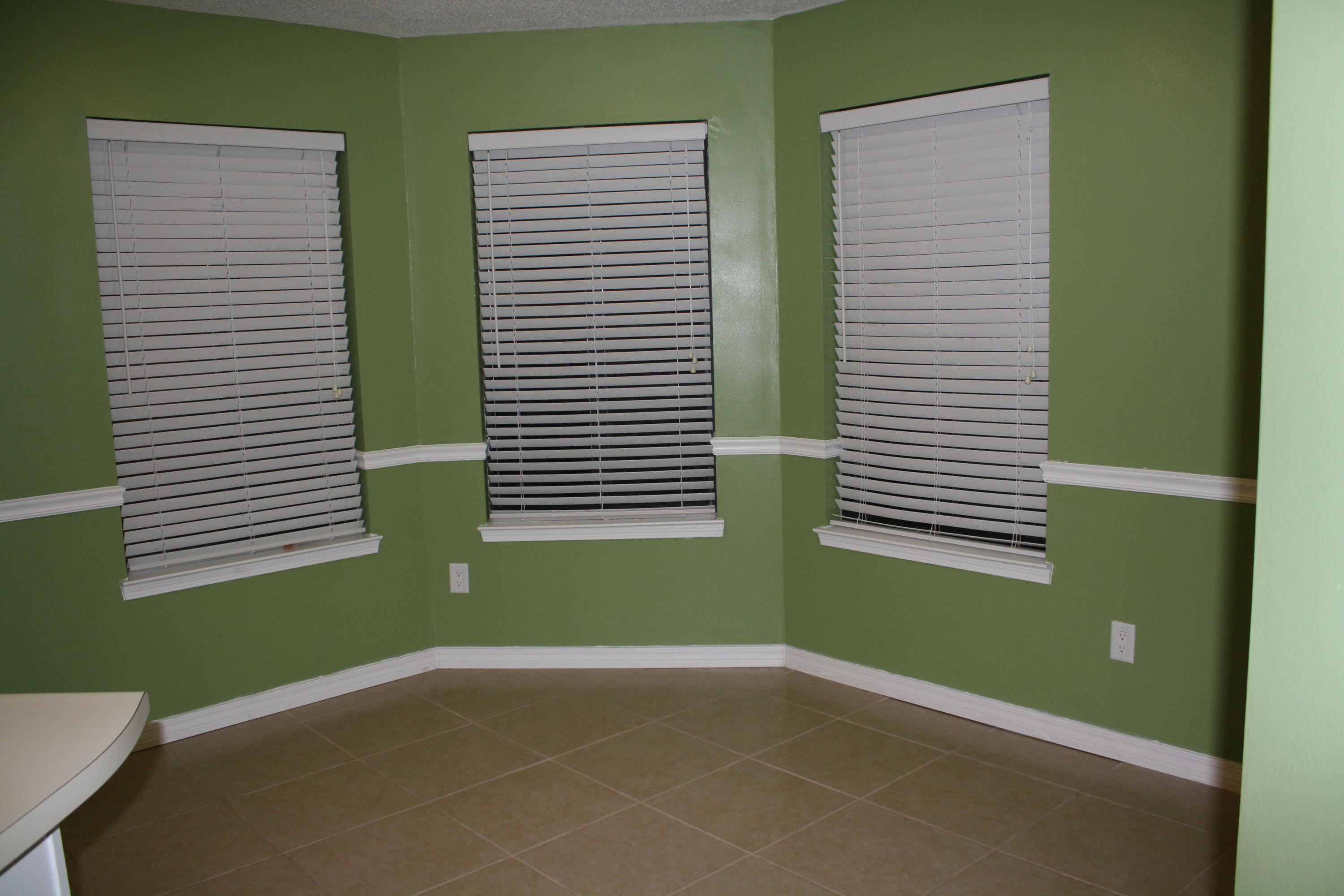 COUNTRYVIEW ESTATES 1ST ADDN - Residential Lease