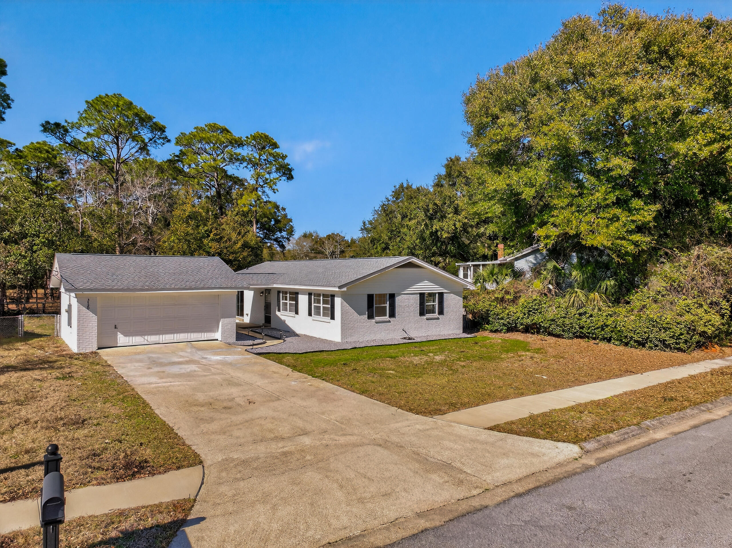 EASTGATE - Residential