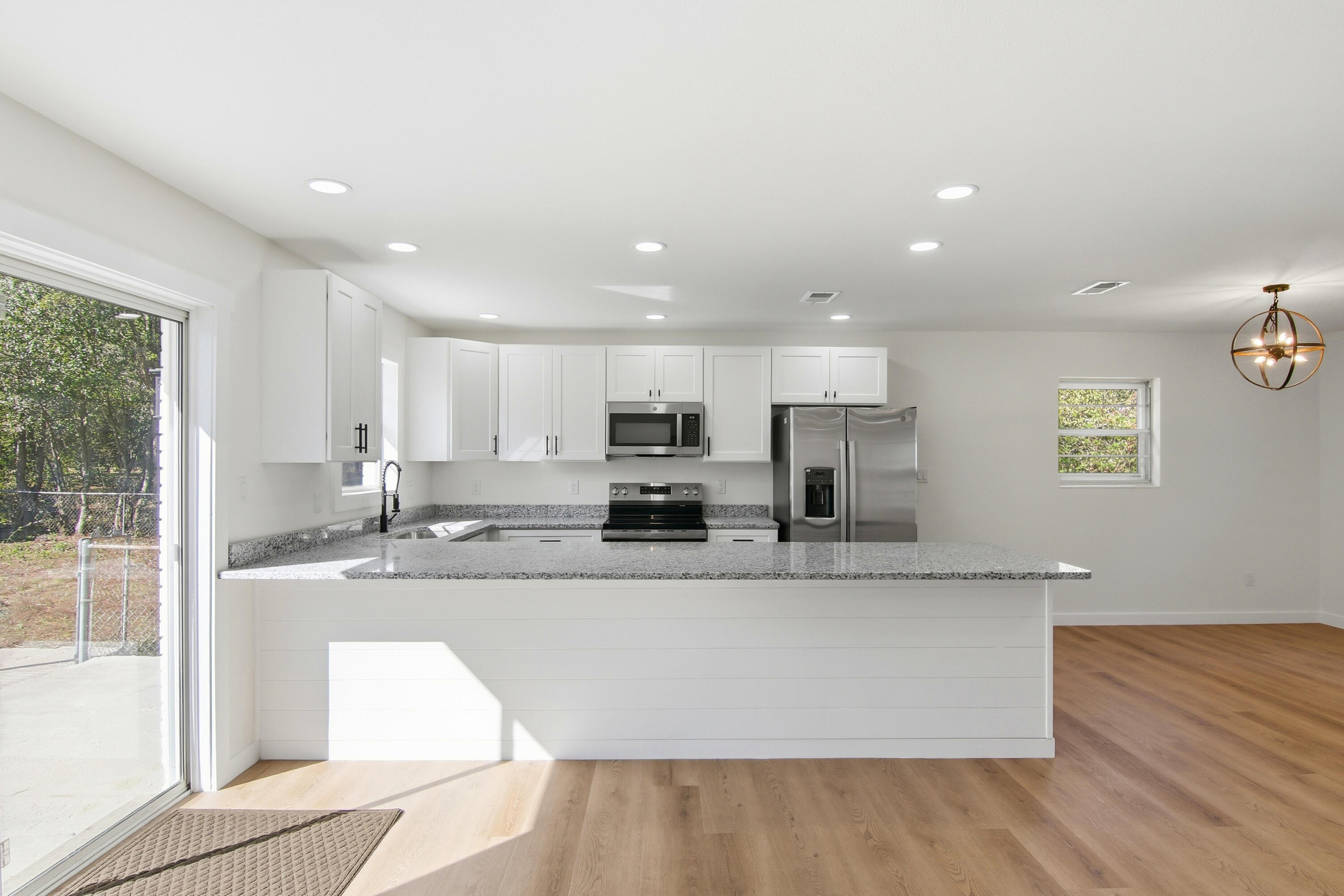 EASTGATE - Residential